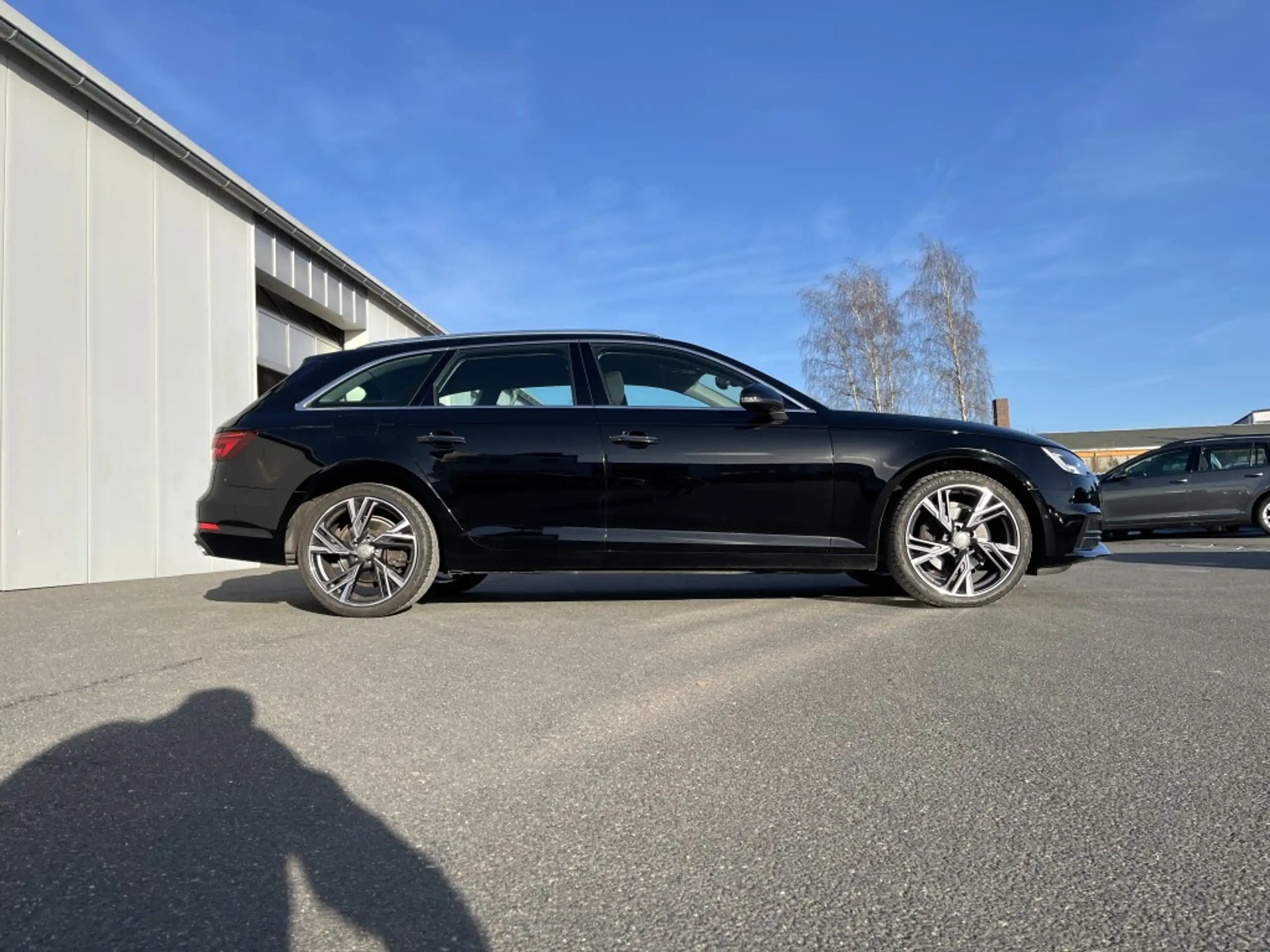 Audi - A4