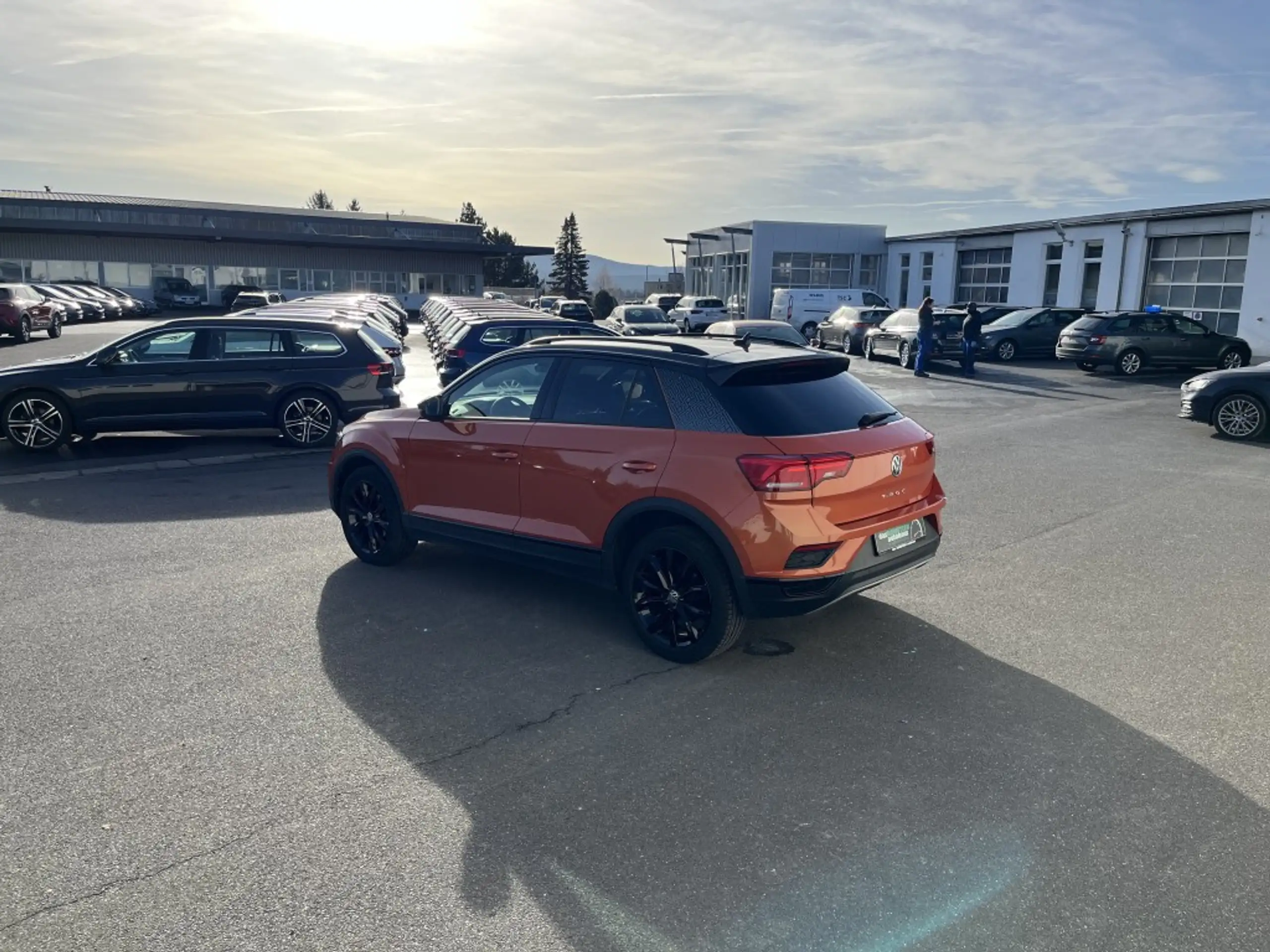 Volkswagen - T-Roc