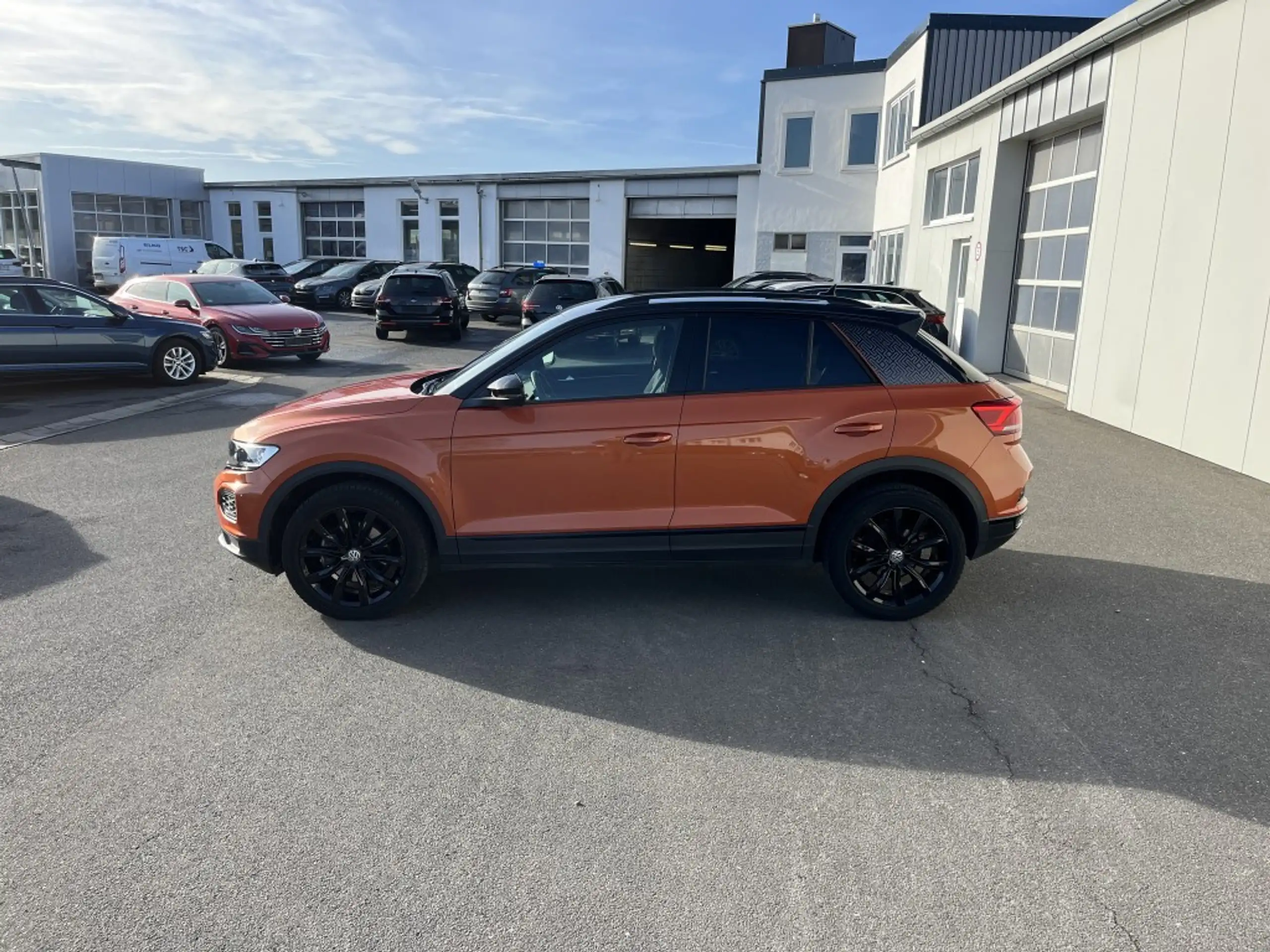 Volkswagen - T-Roc