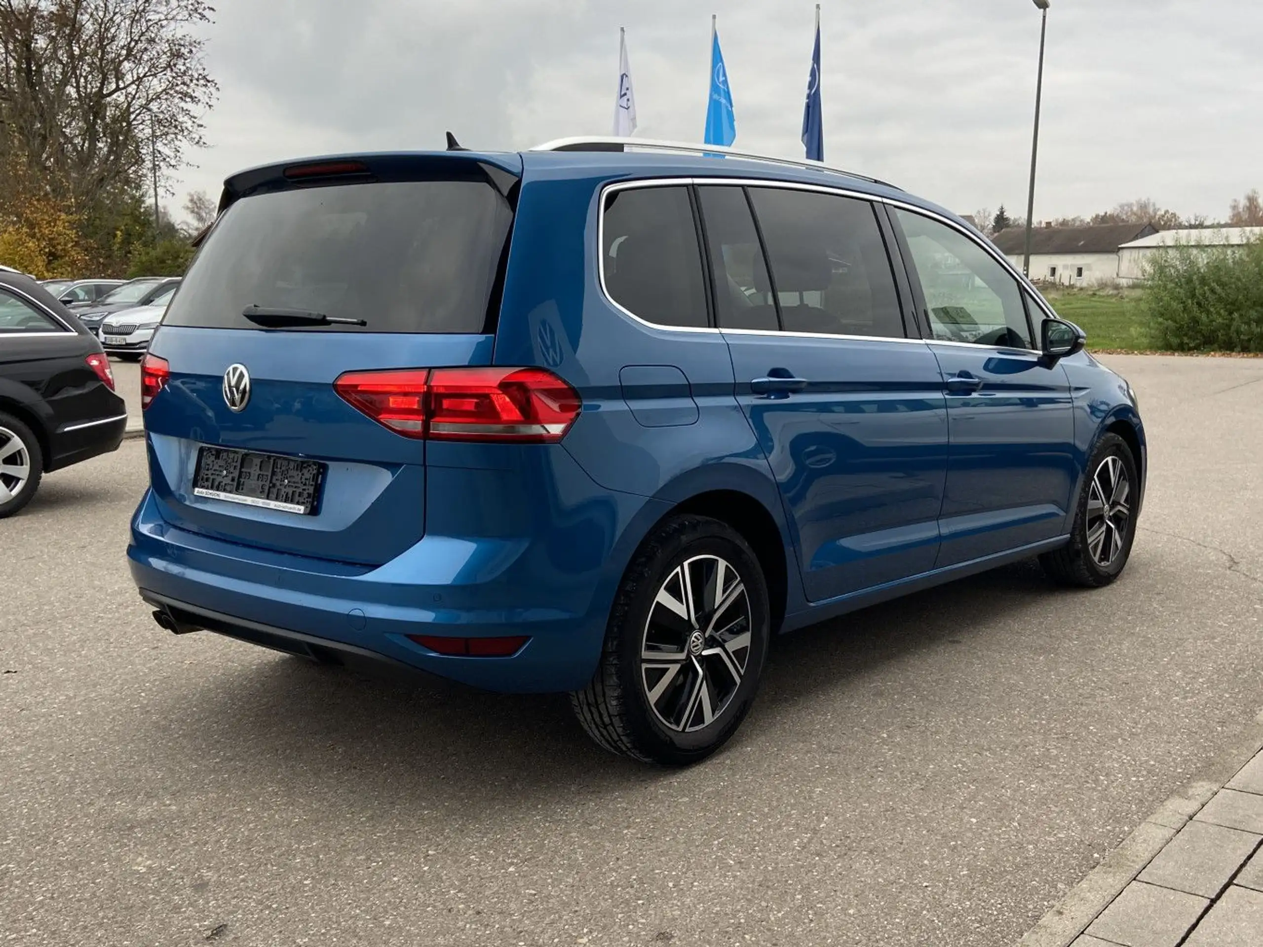 Volkswagen - Touran