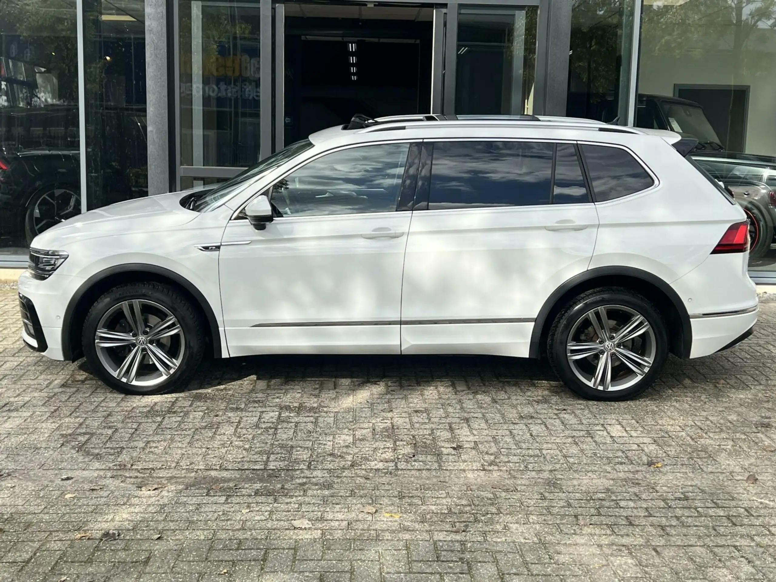 Volkswagen - Tiguan Allspace