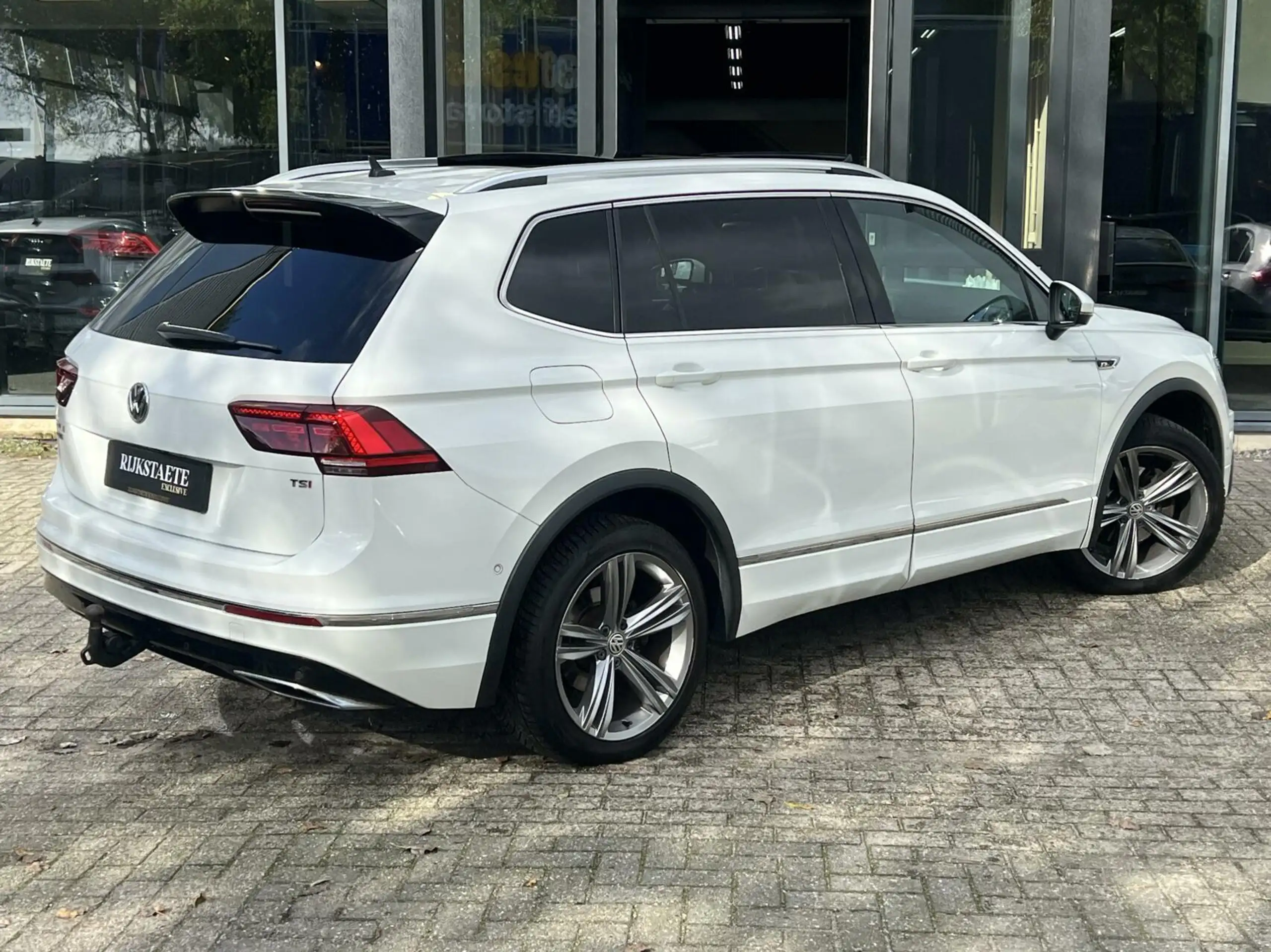 Volkswagen - Tiguan Allspace