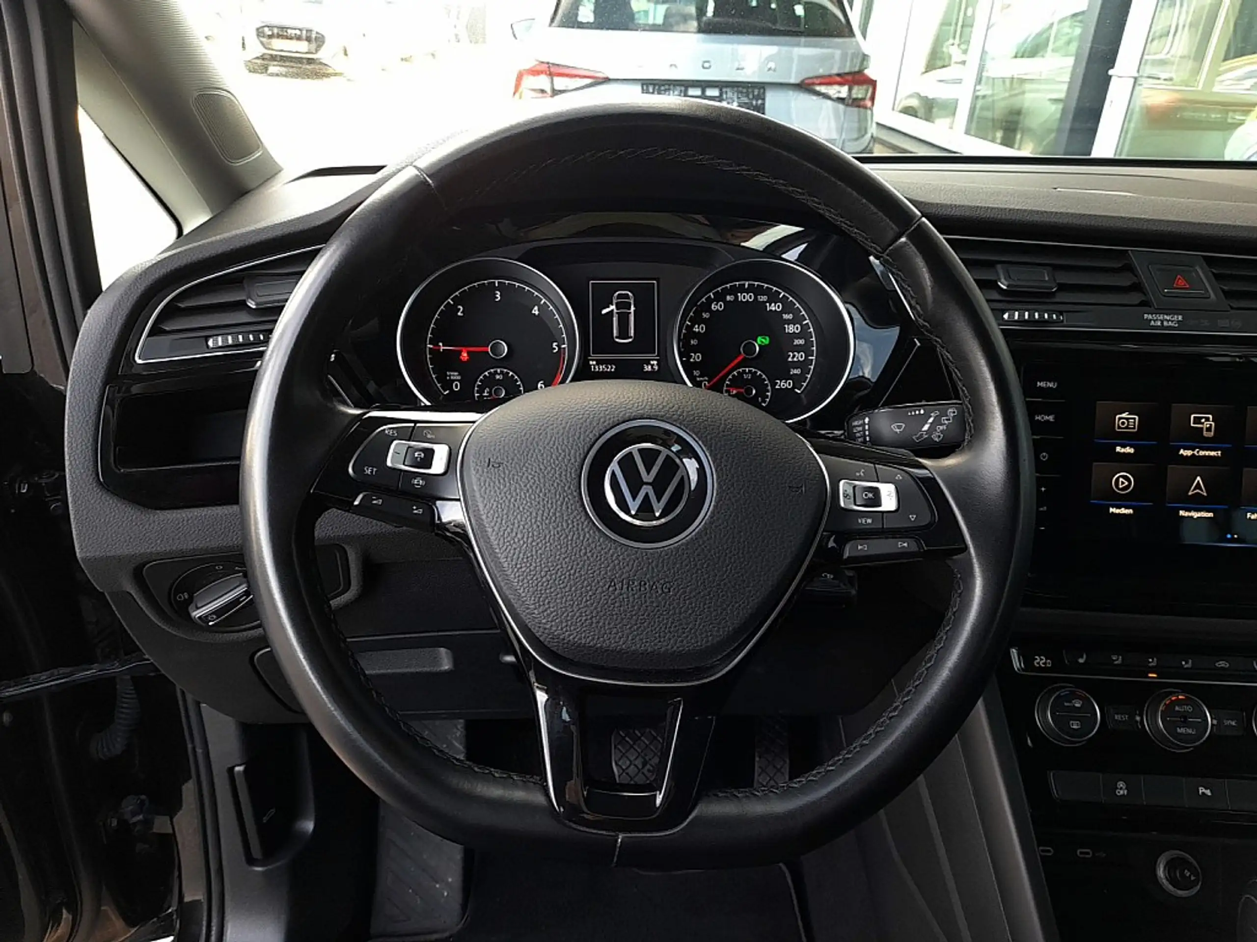 Volkswagen - Touran