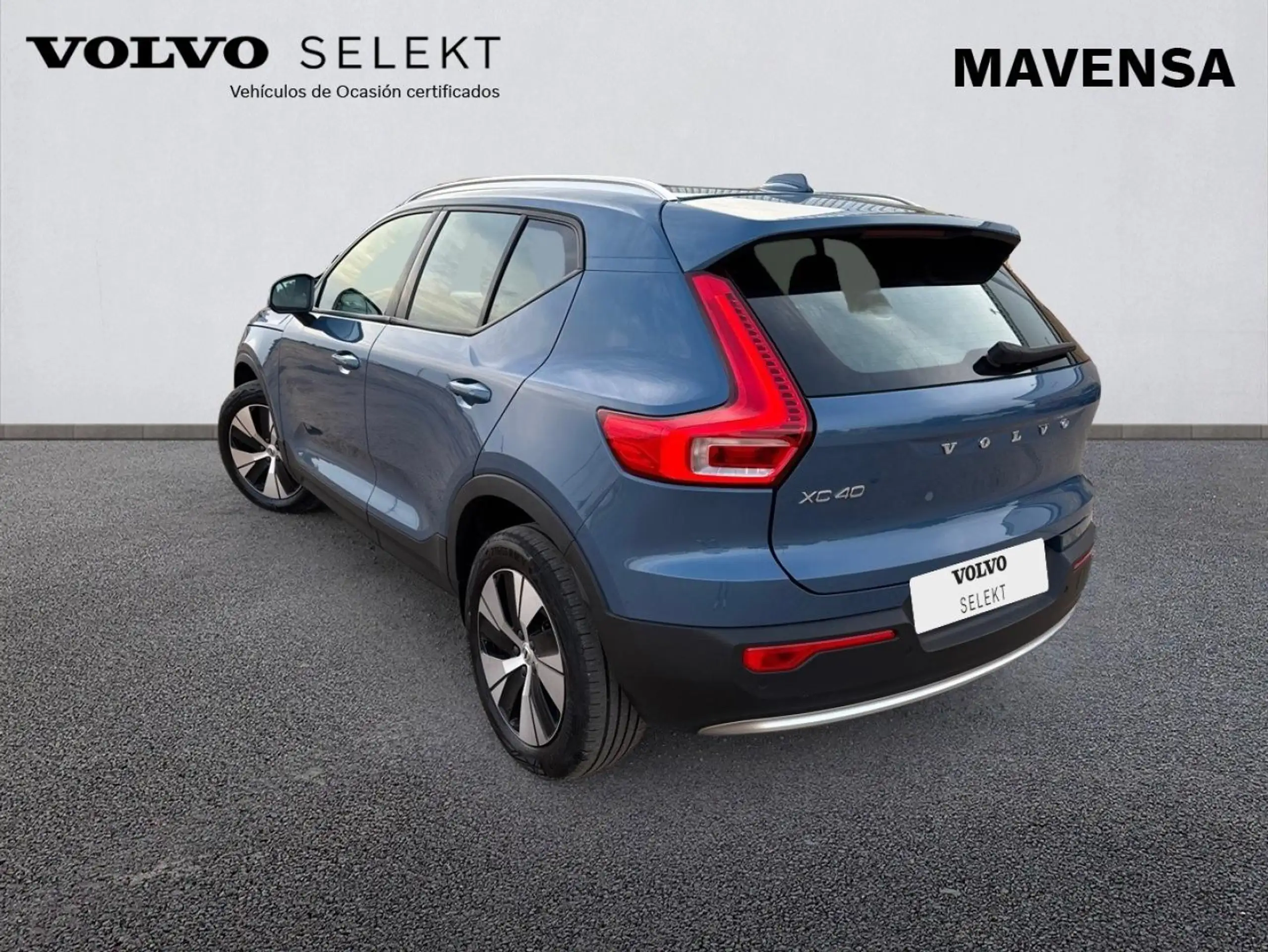 Volvo - XC40