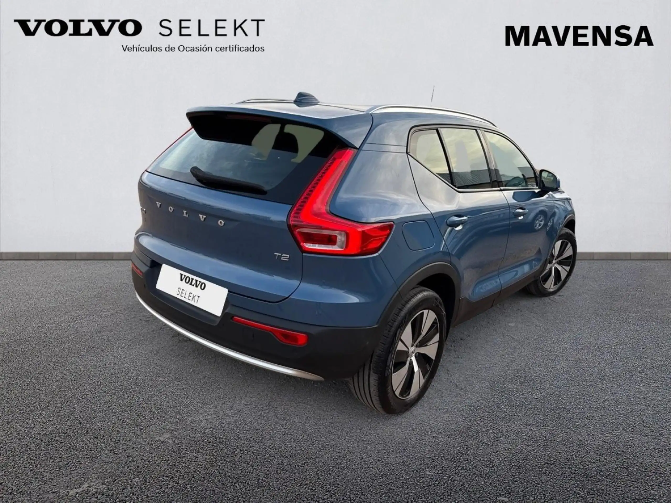 Volvo - XC40