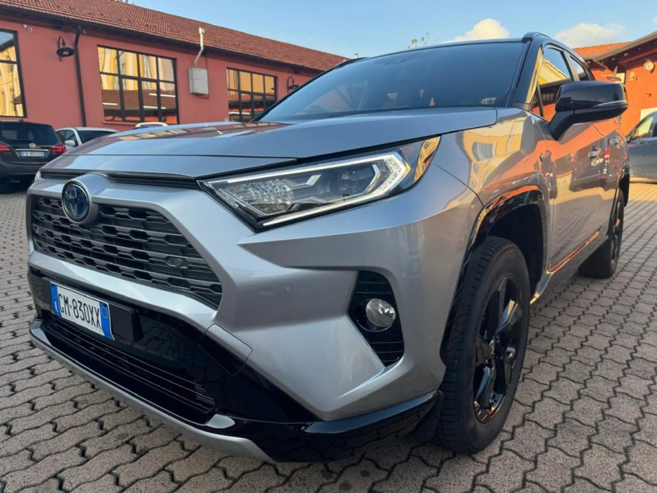 Toyota - RAV 4