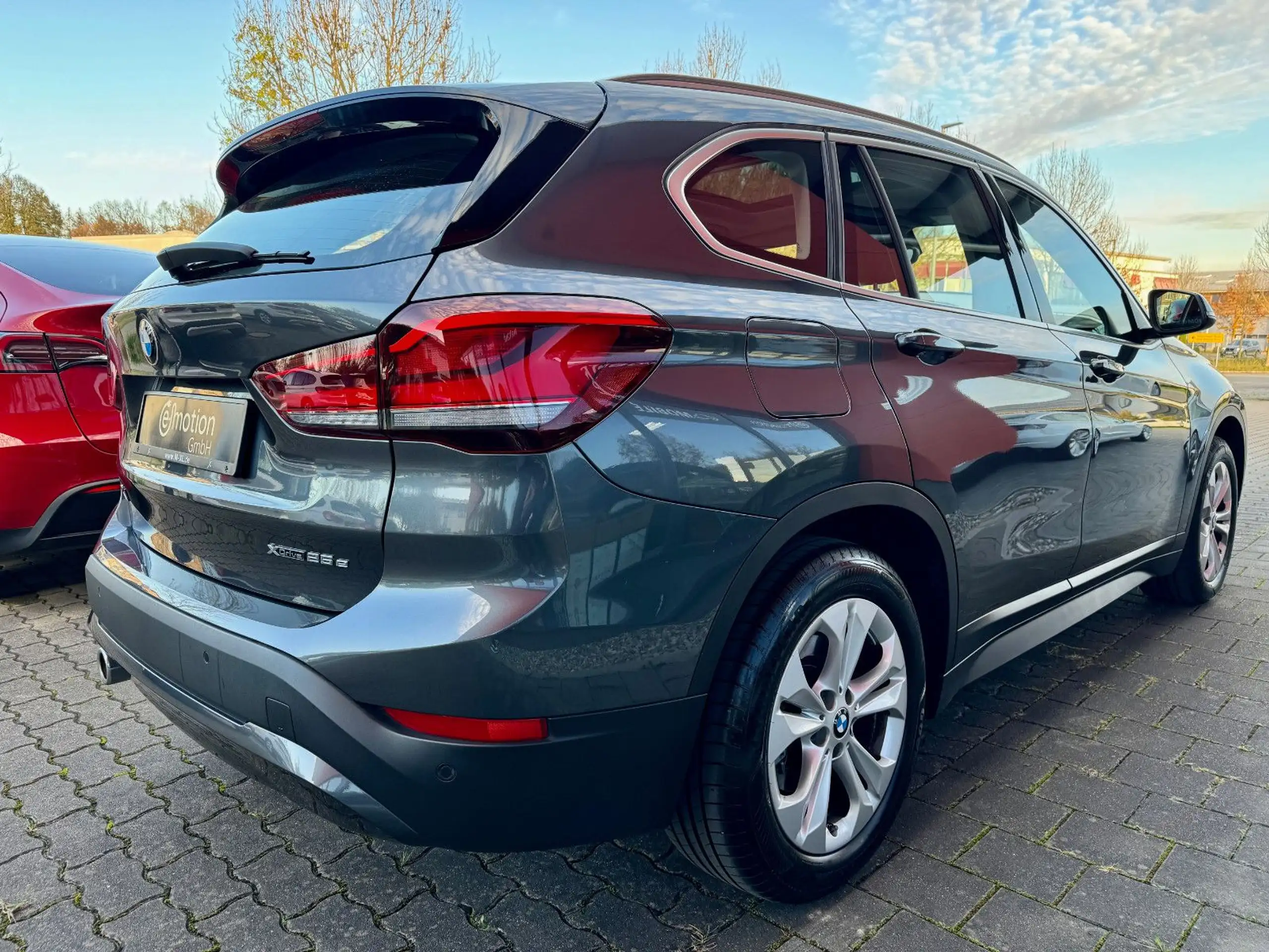 BMW - X1