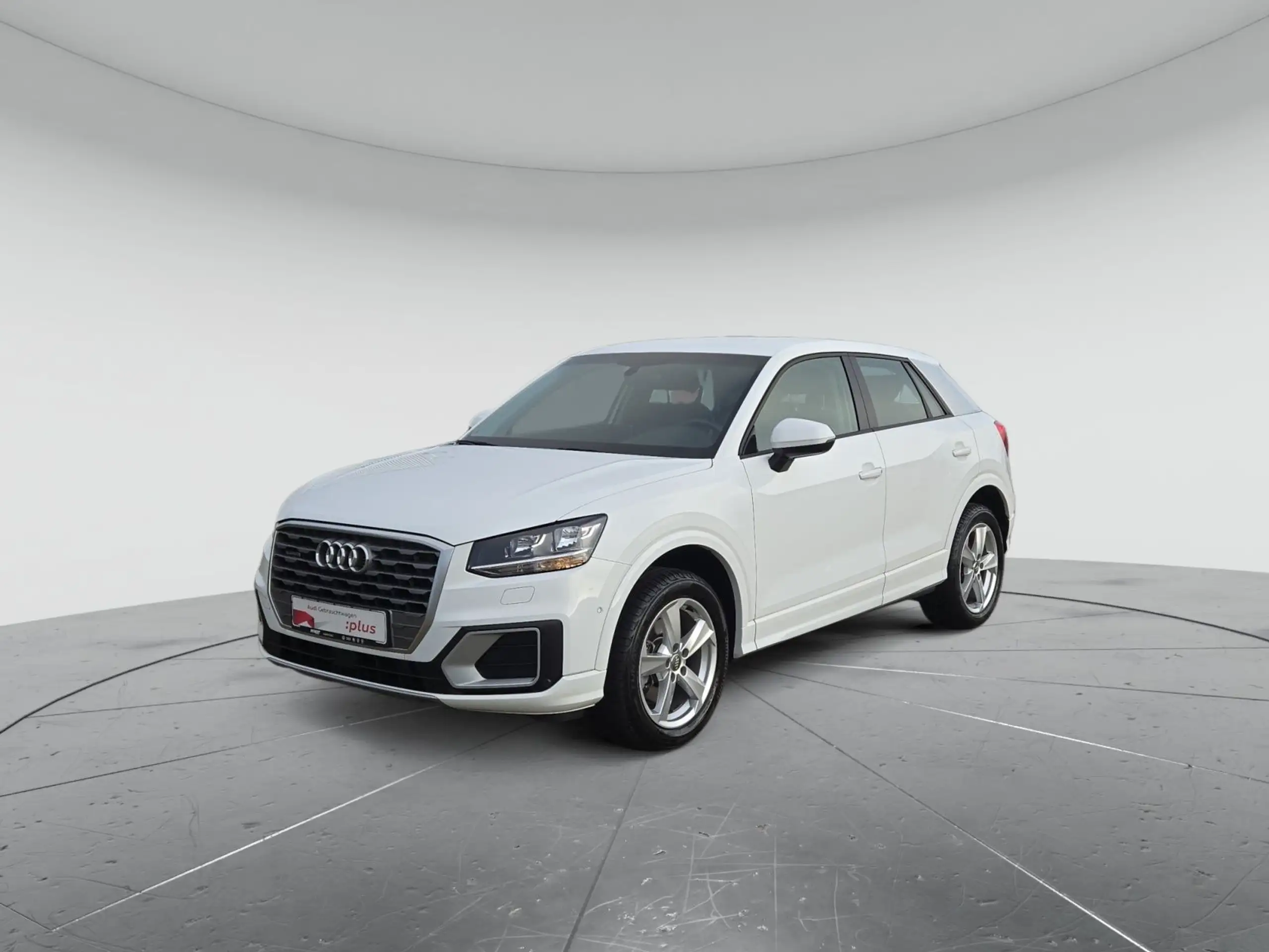 Audi - Q2