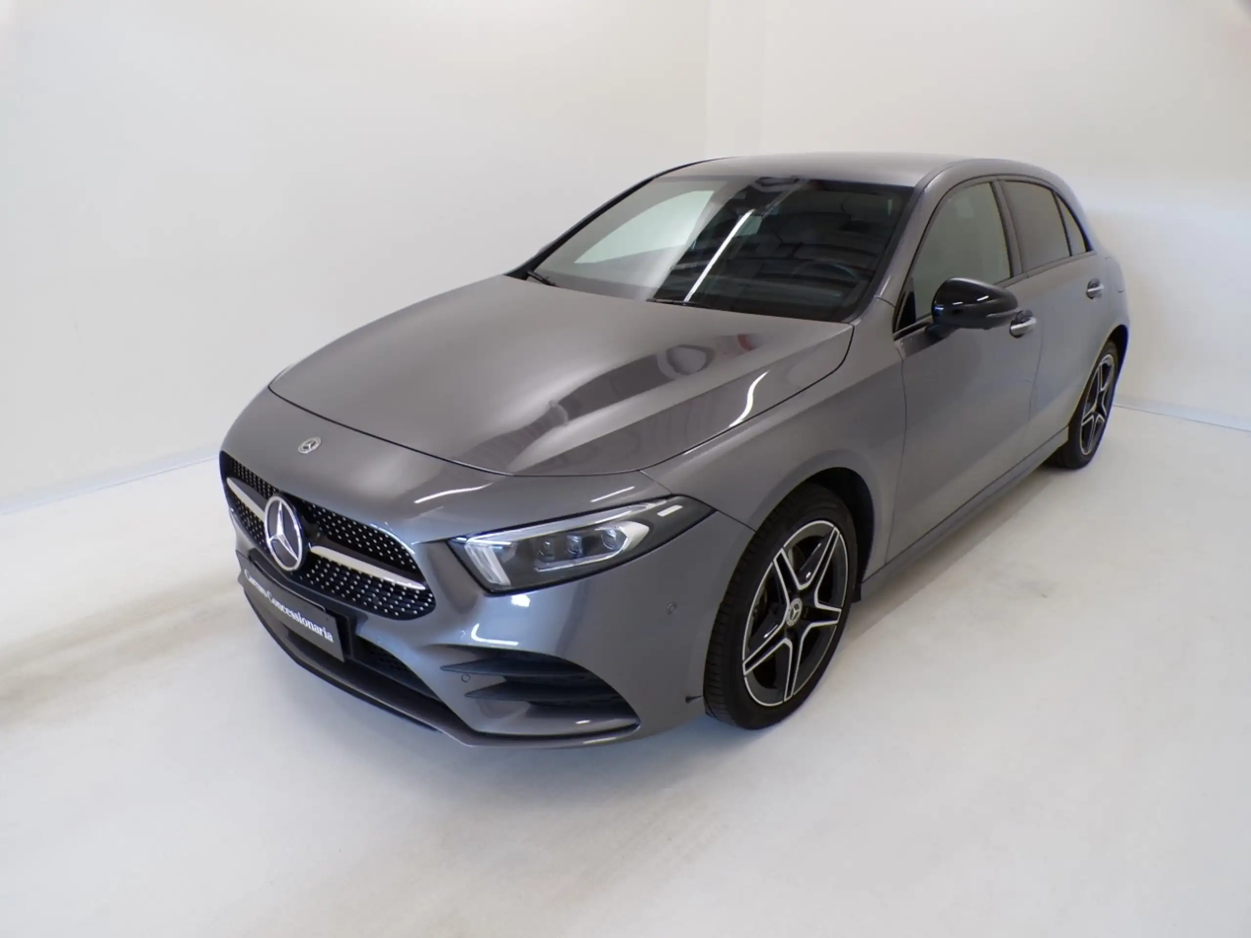 Mercedes-Benz A 250 2021