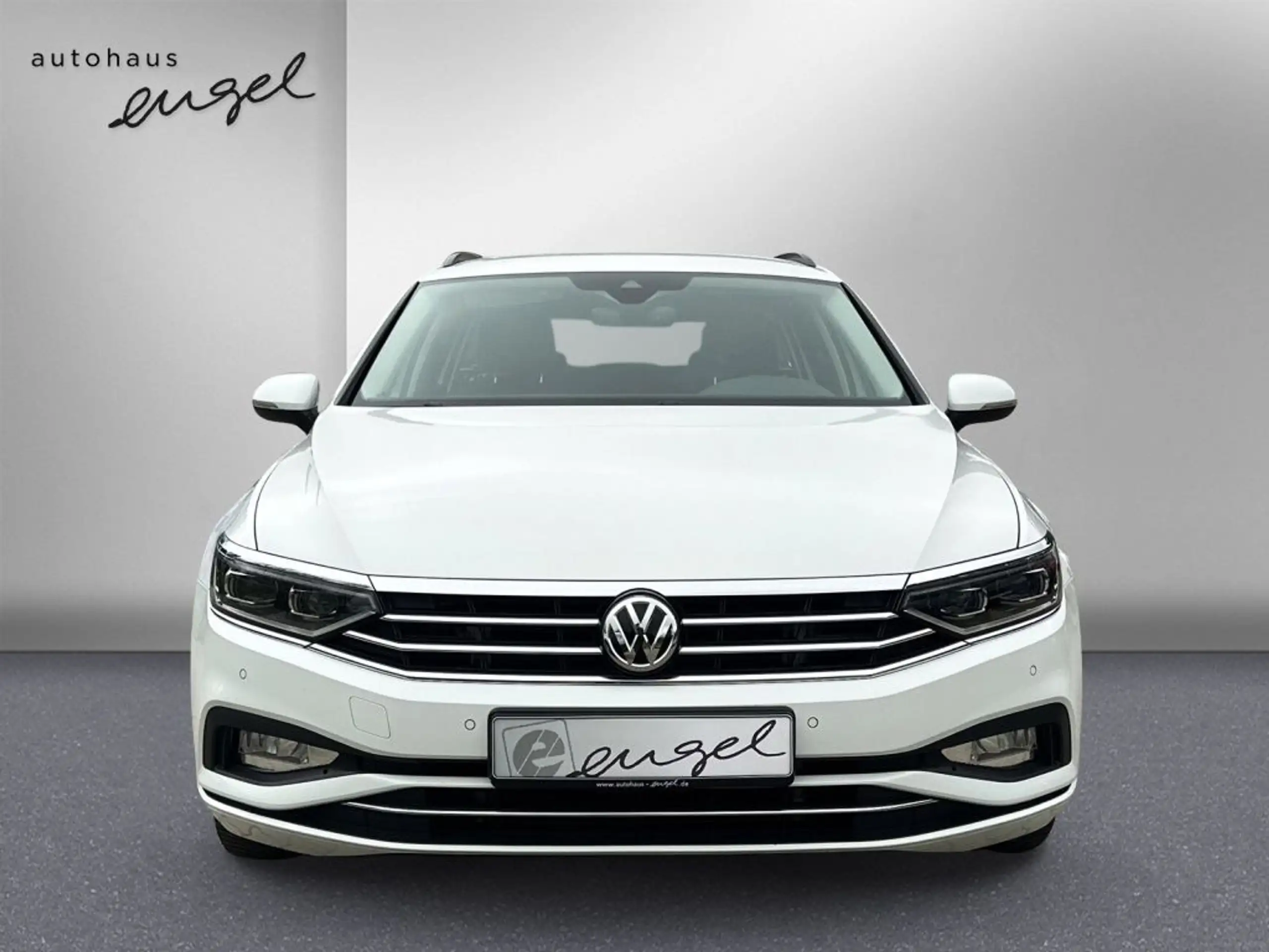 Volkswagen - Passat Variant