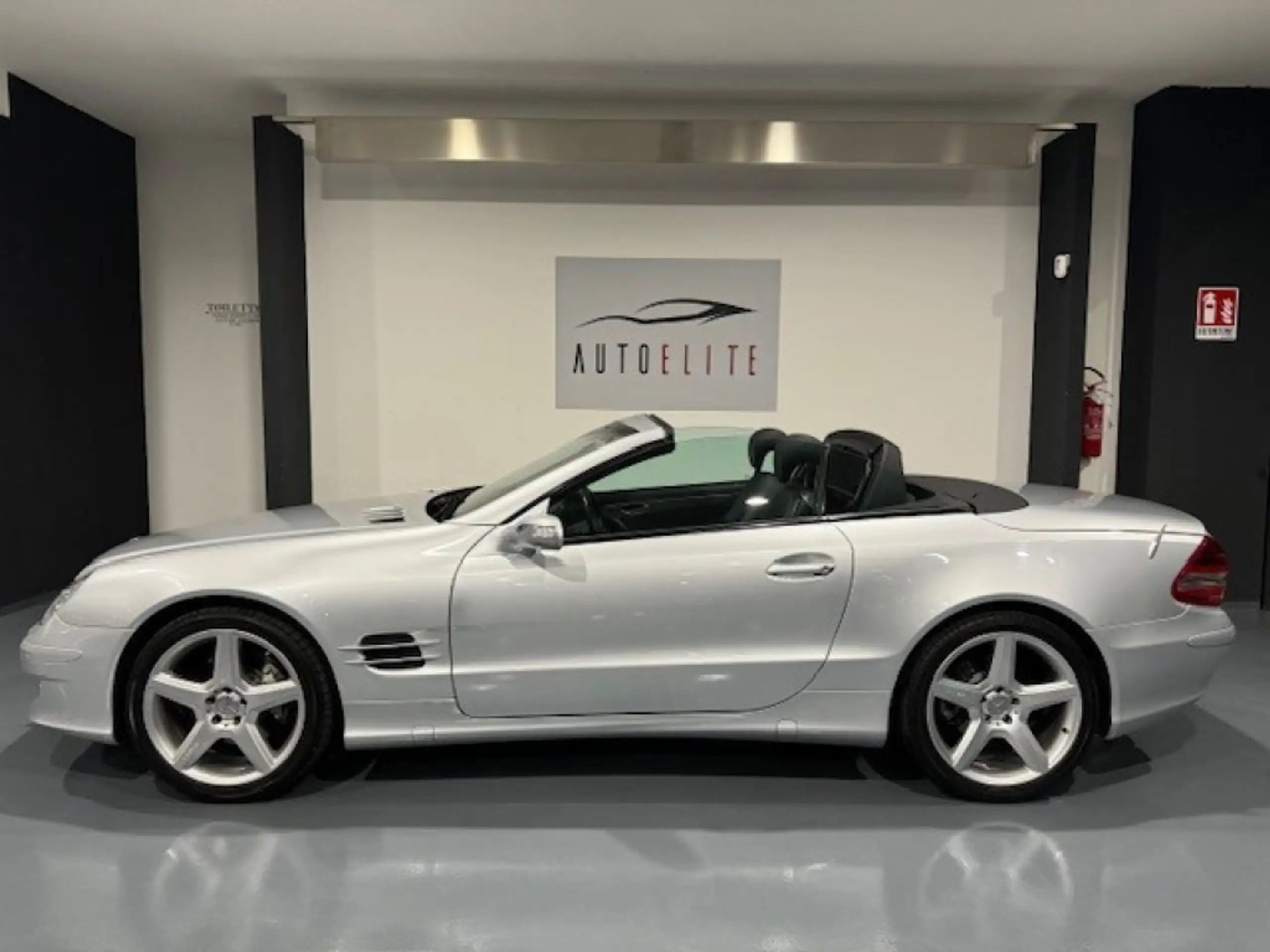 Mercedes-Benz - SL 350