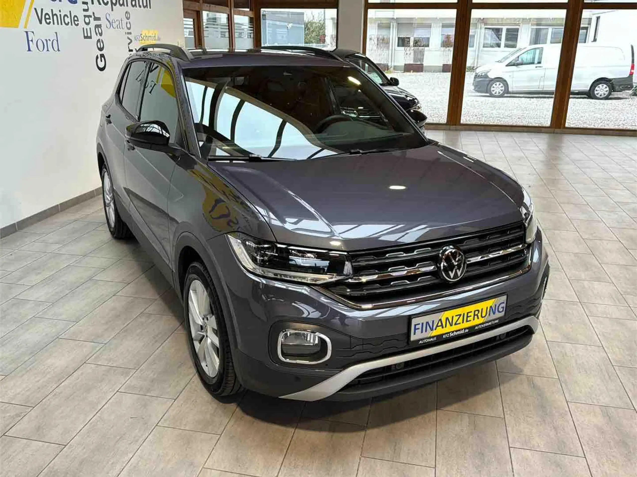 Volkswagen - T-Cross