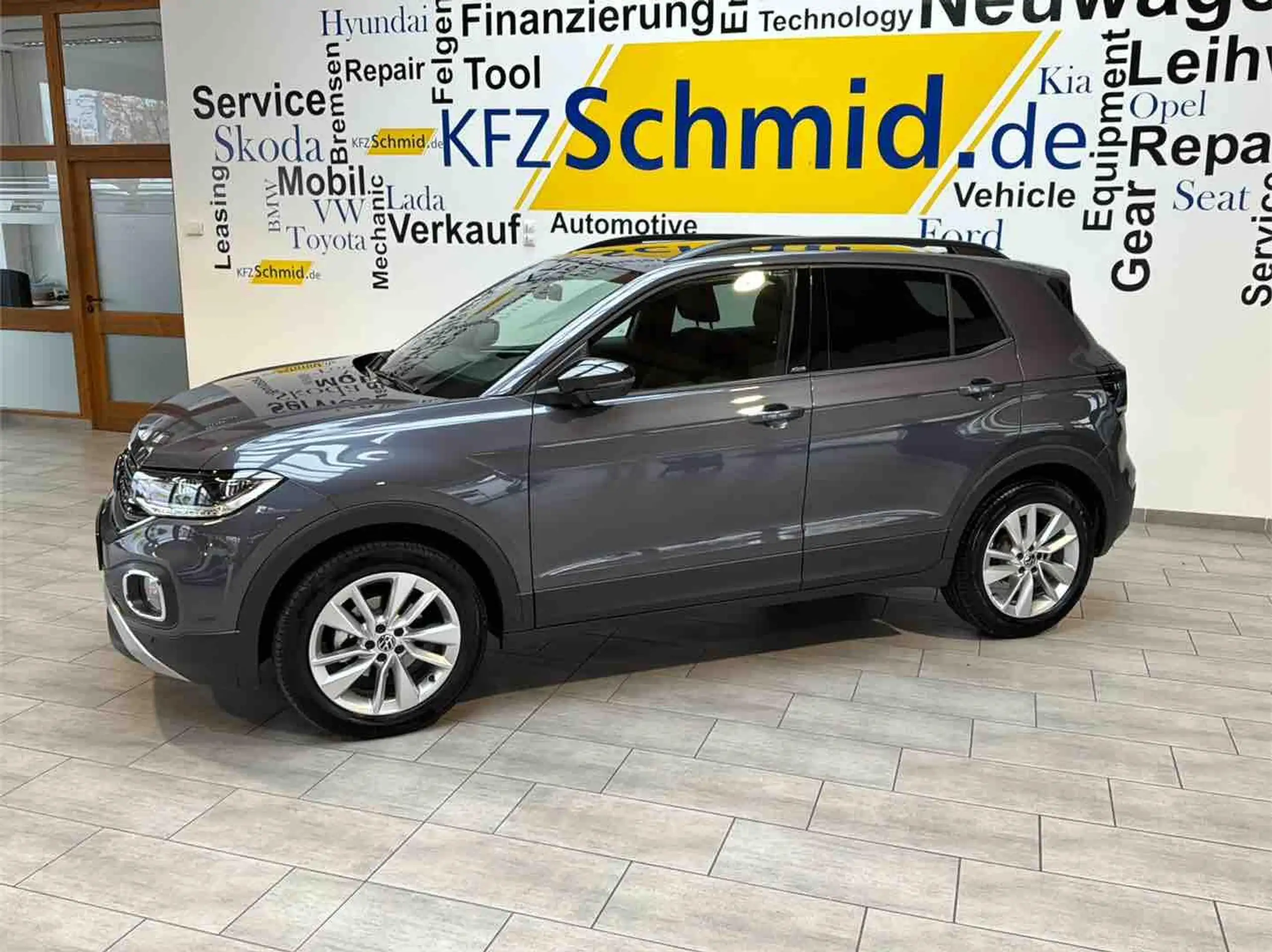 Volkswagen - T-Cross