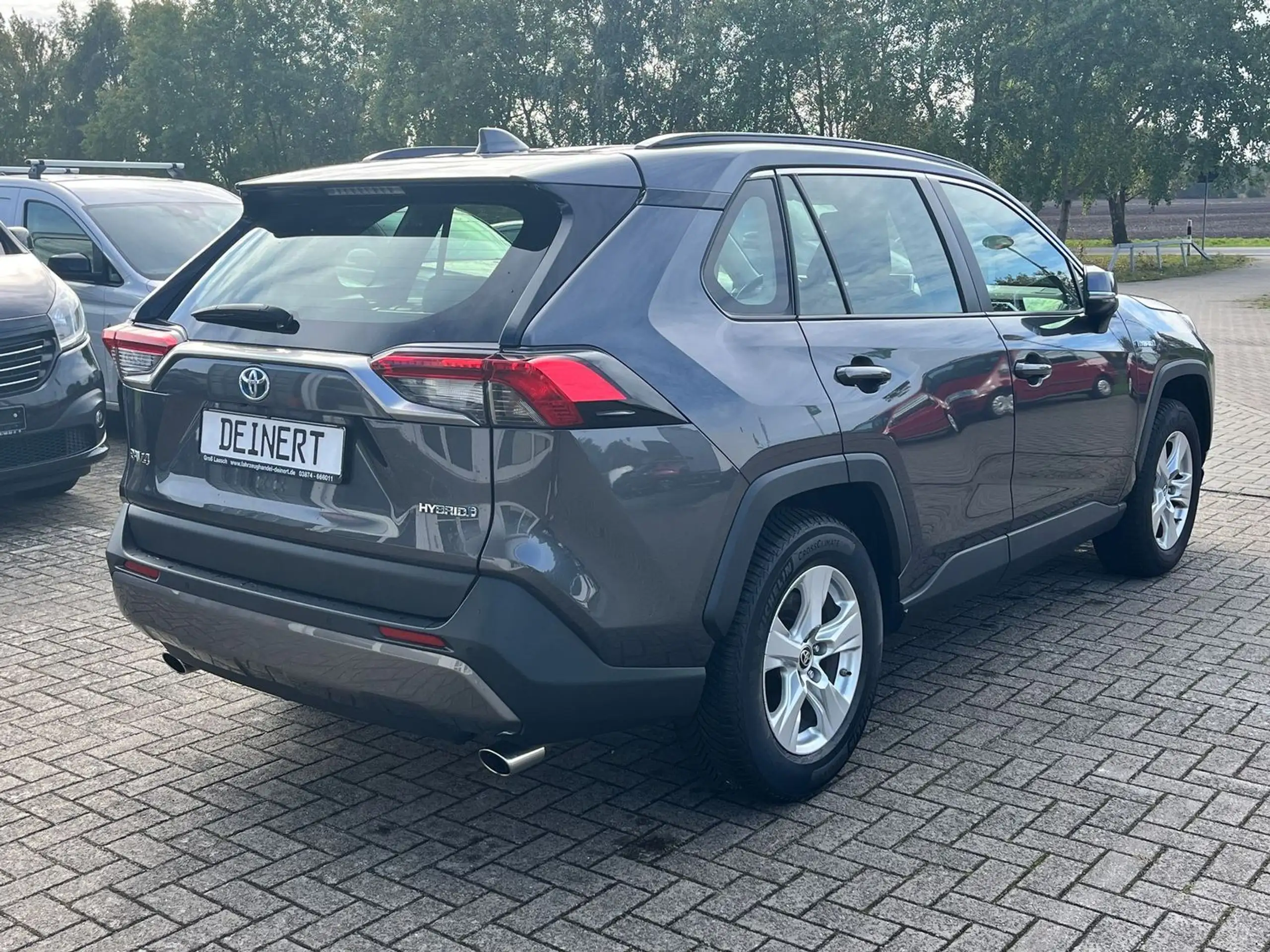 Toyota - RAV 4