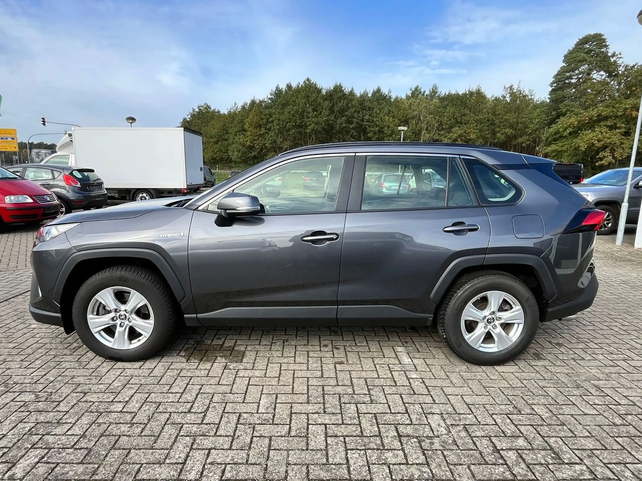 Toyota - RAV 4