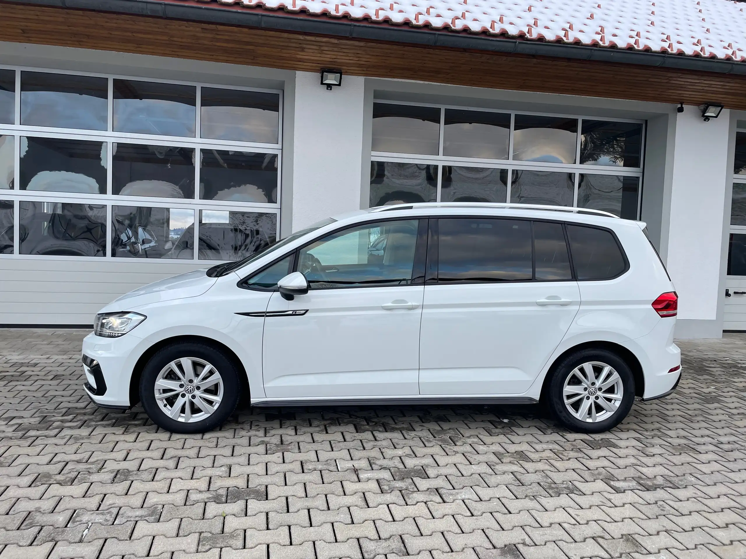 Volkswagen - Touran