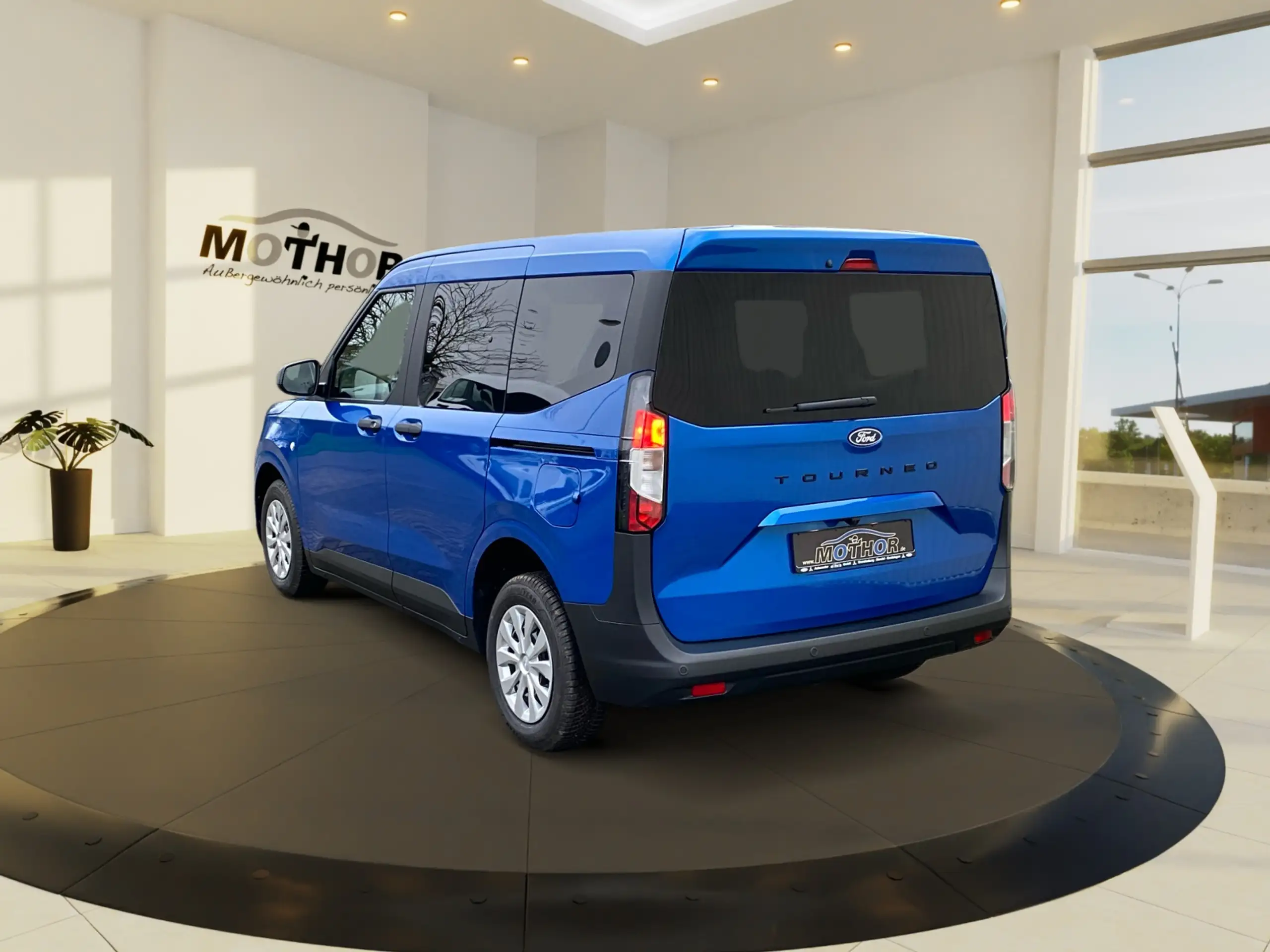 Ford - Tourneo Courier