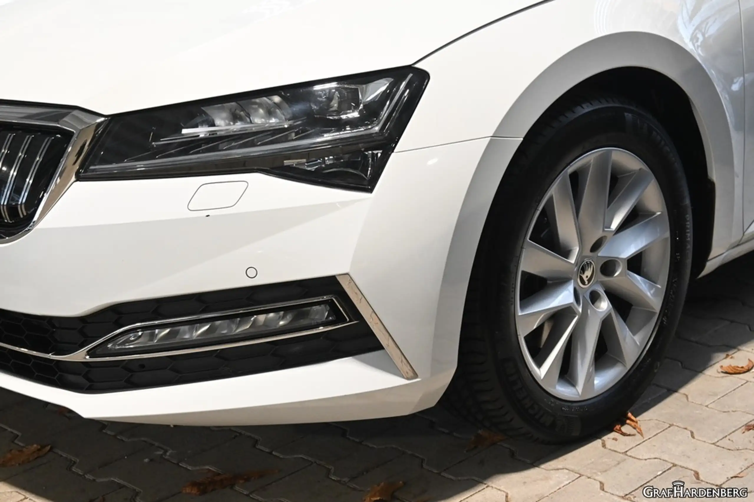 Skoda - Superb