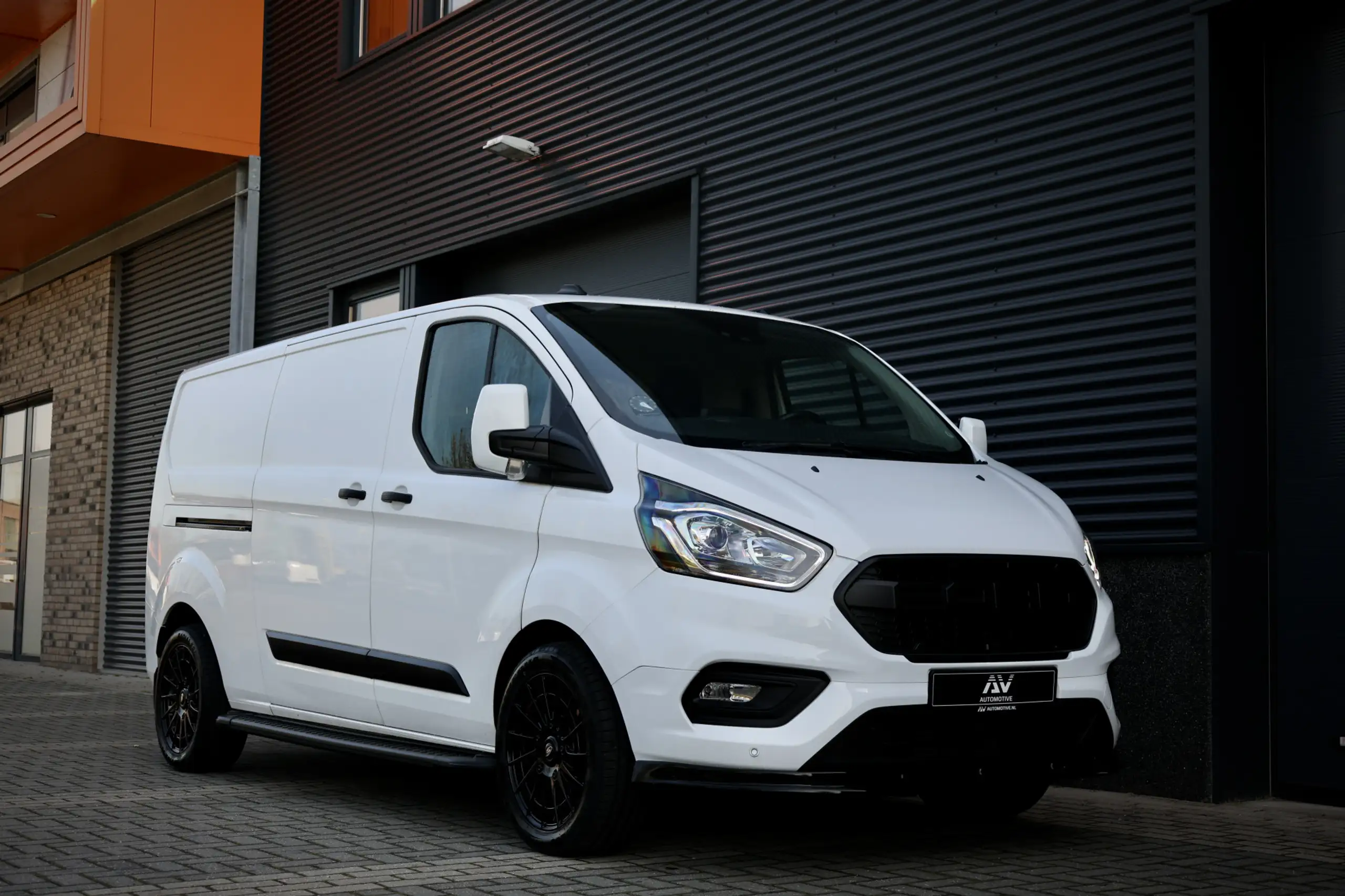 Ford - Transit Custom