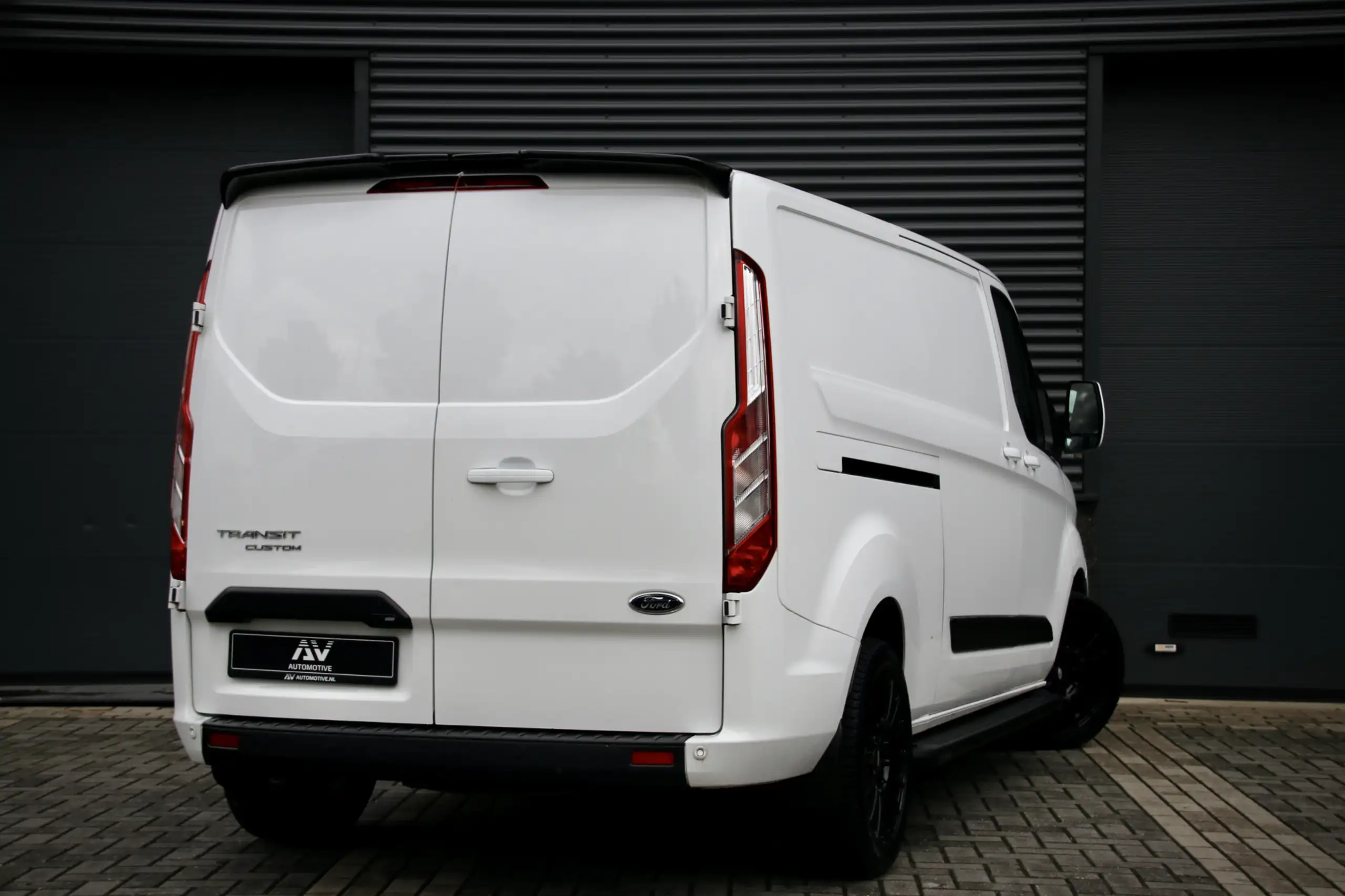 Ford - Transit Custom