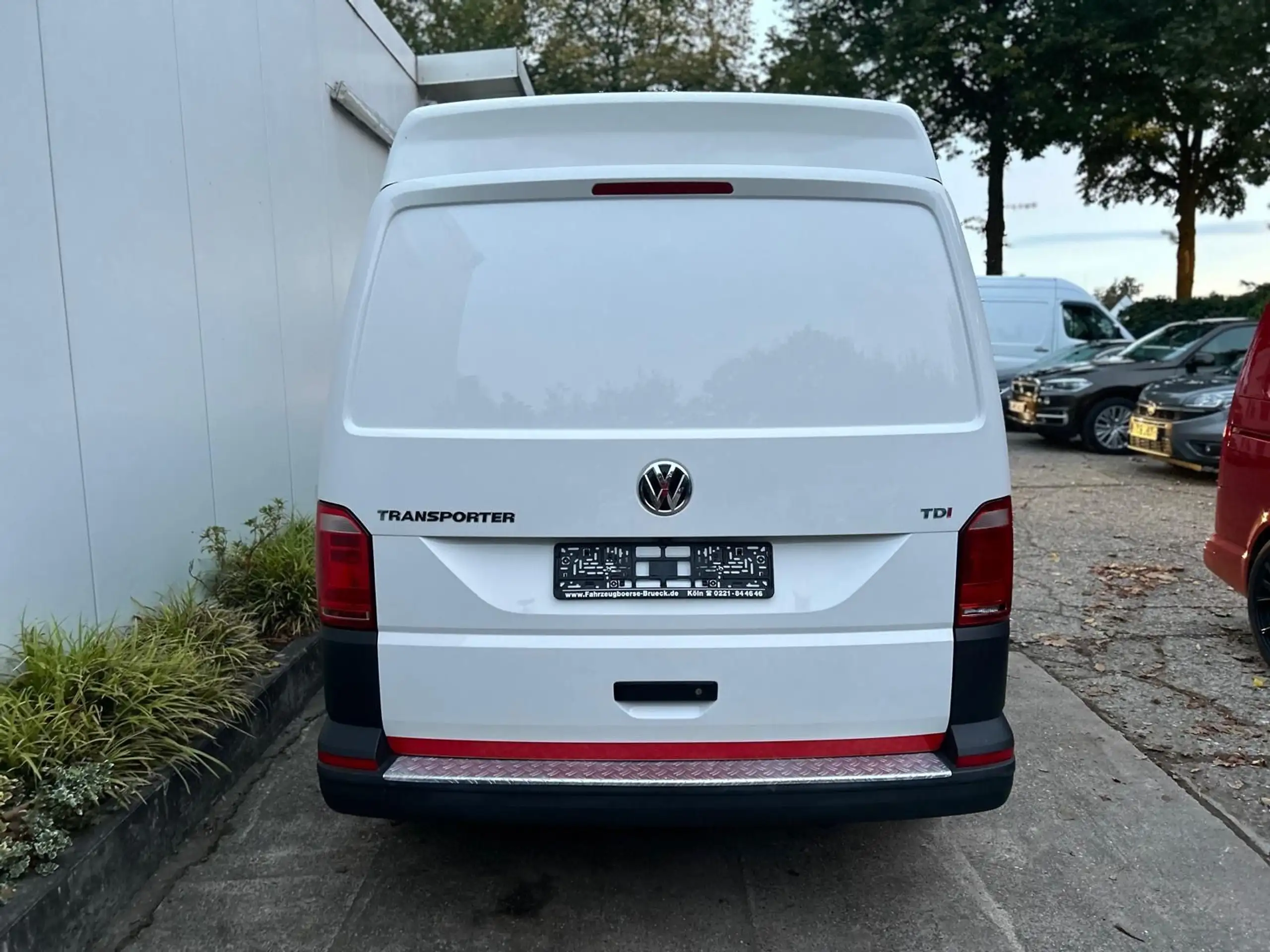 Volkswagen - T6 Transporter