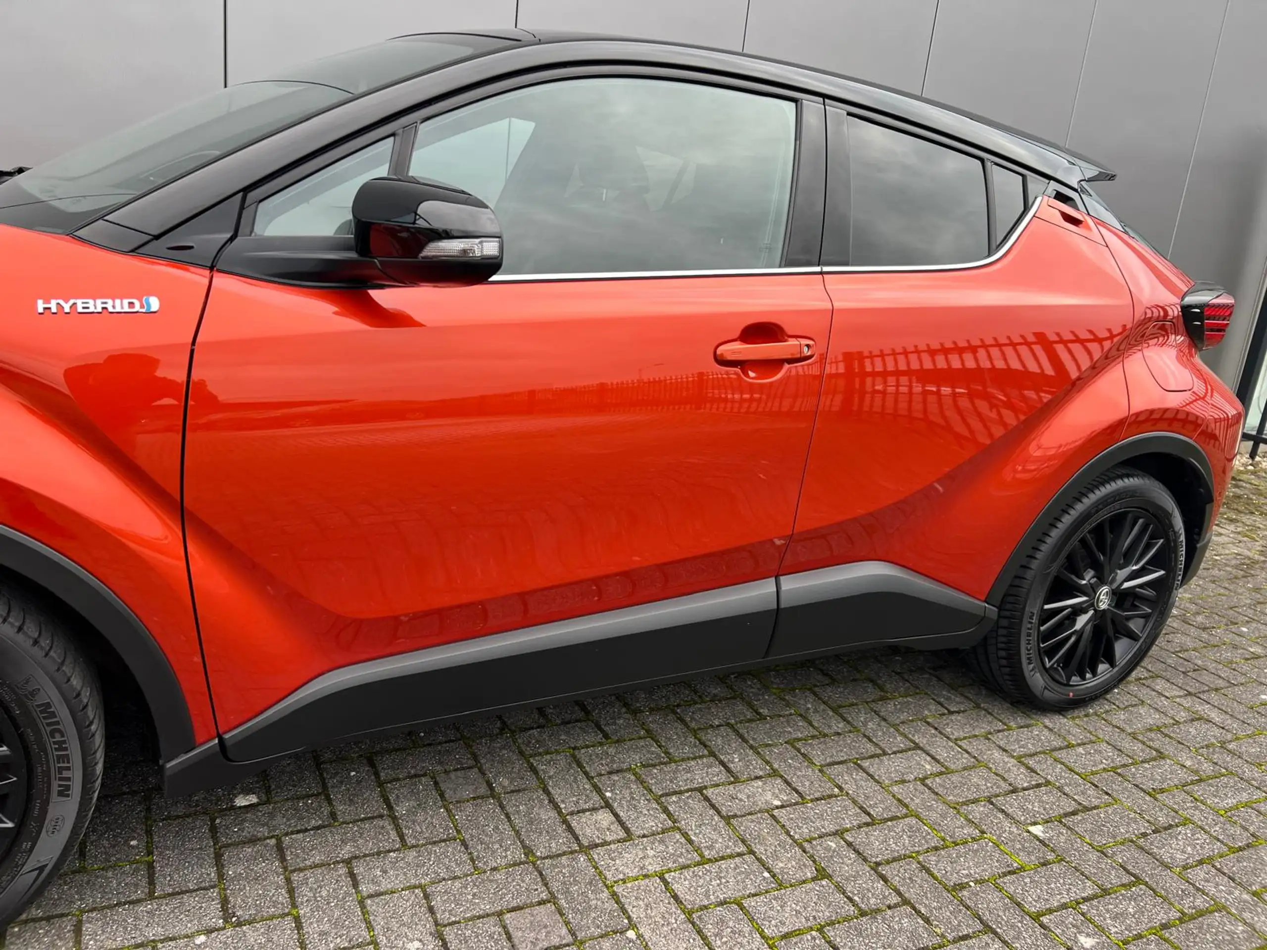 Toyota - C-HR