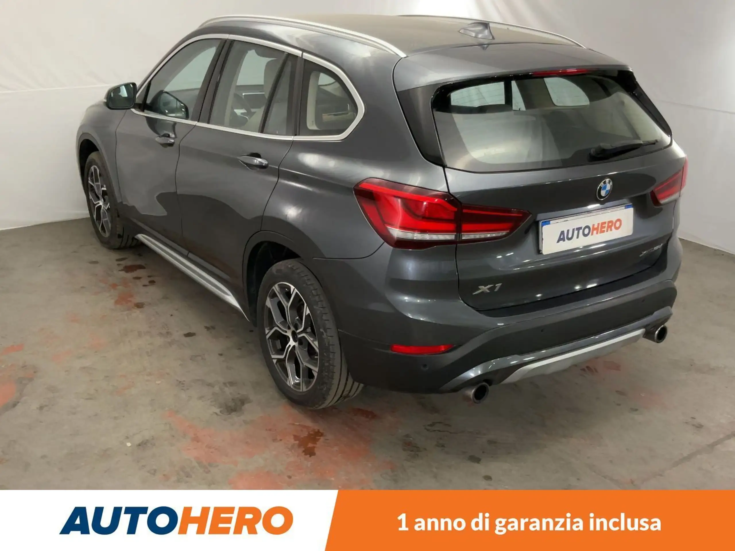 BMW - X1