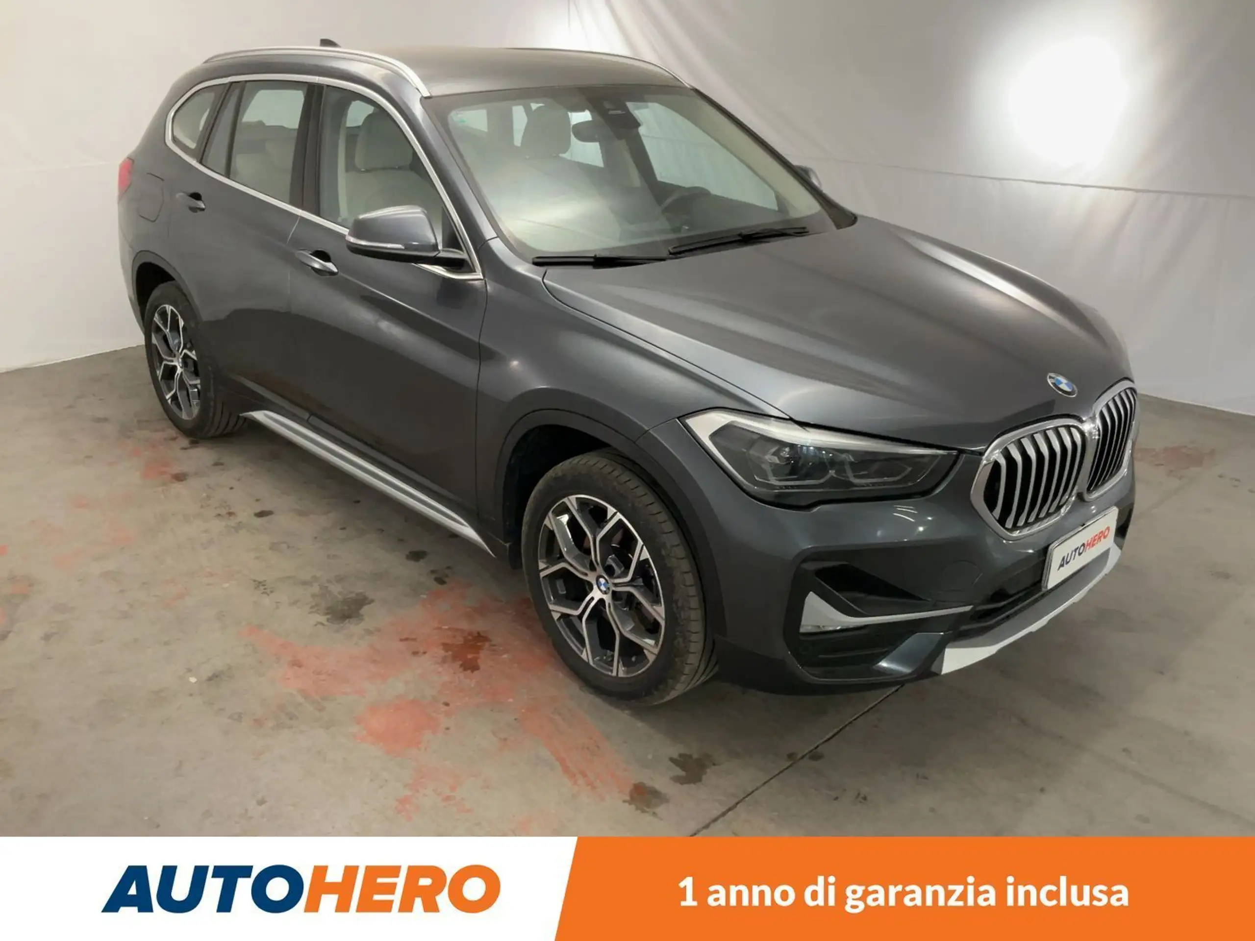 BMW - X1