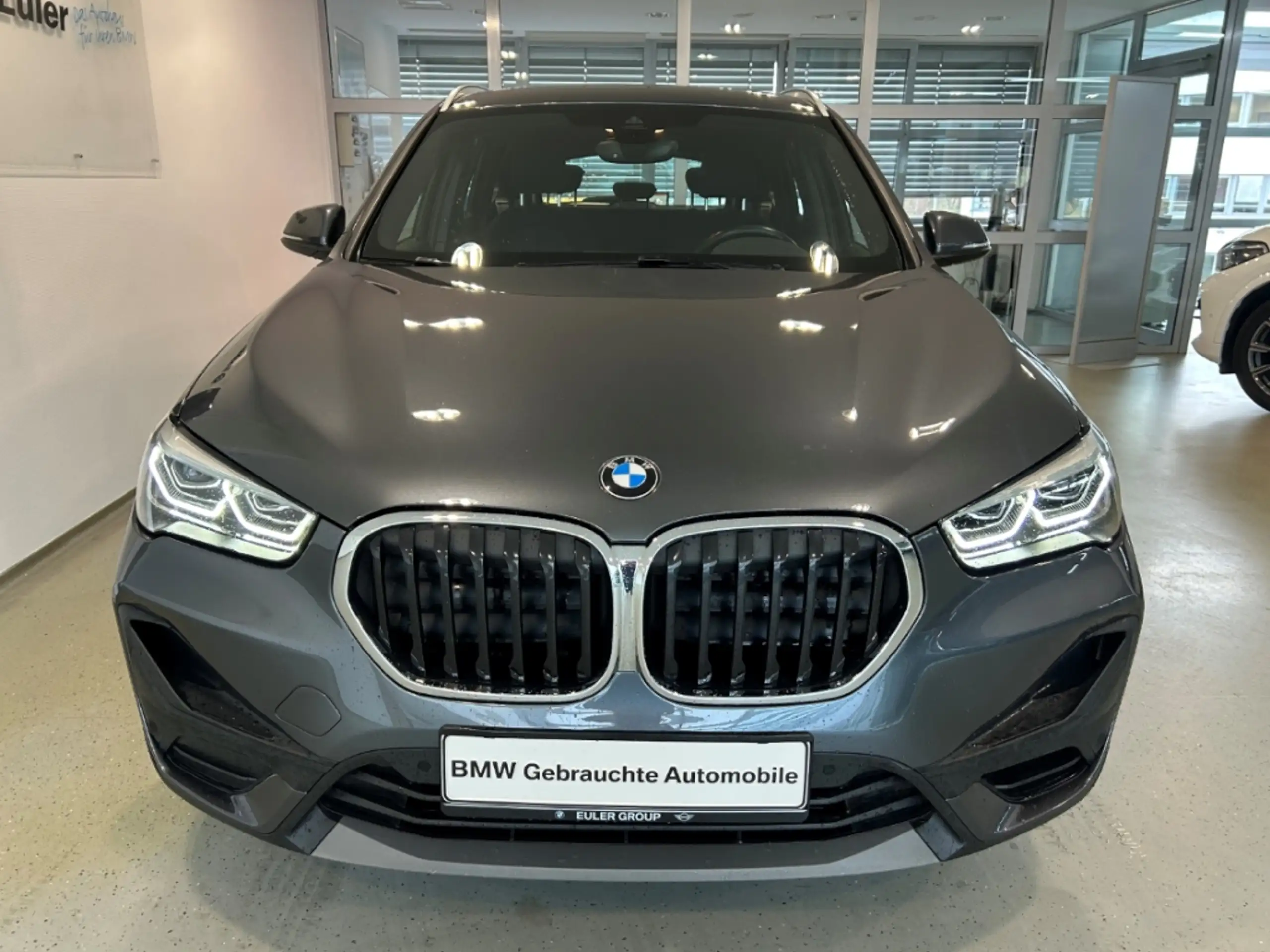 BMW - X1