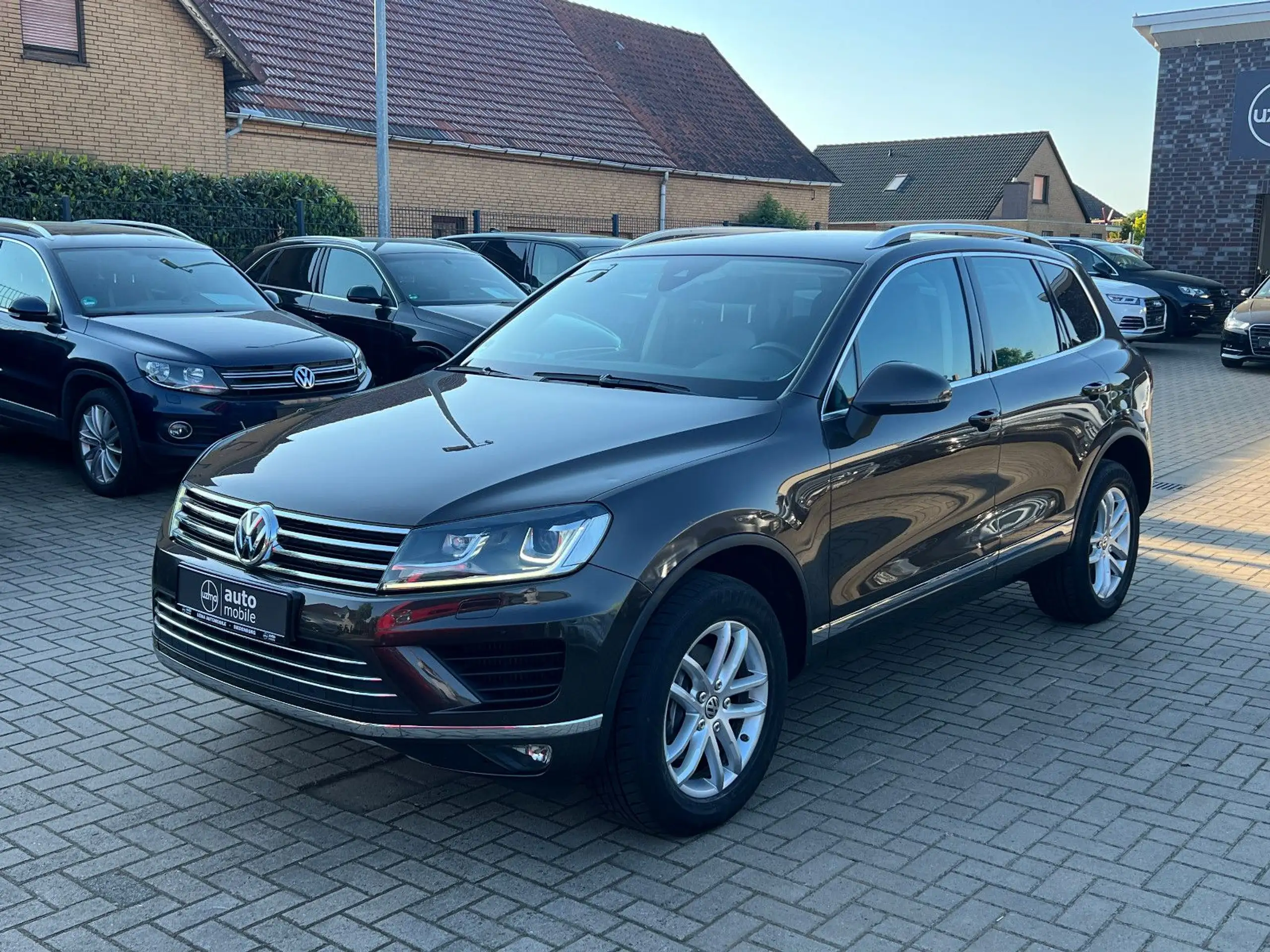 Volkswagen - Touareg