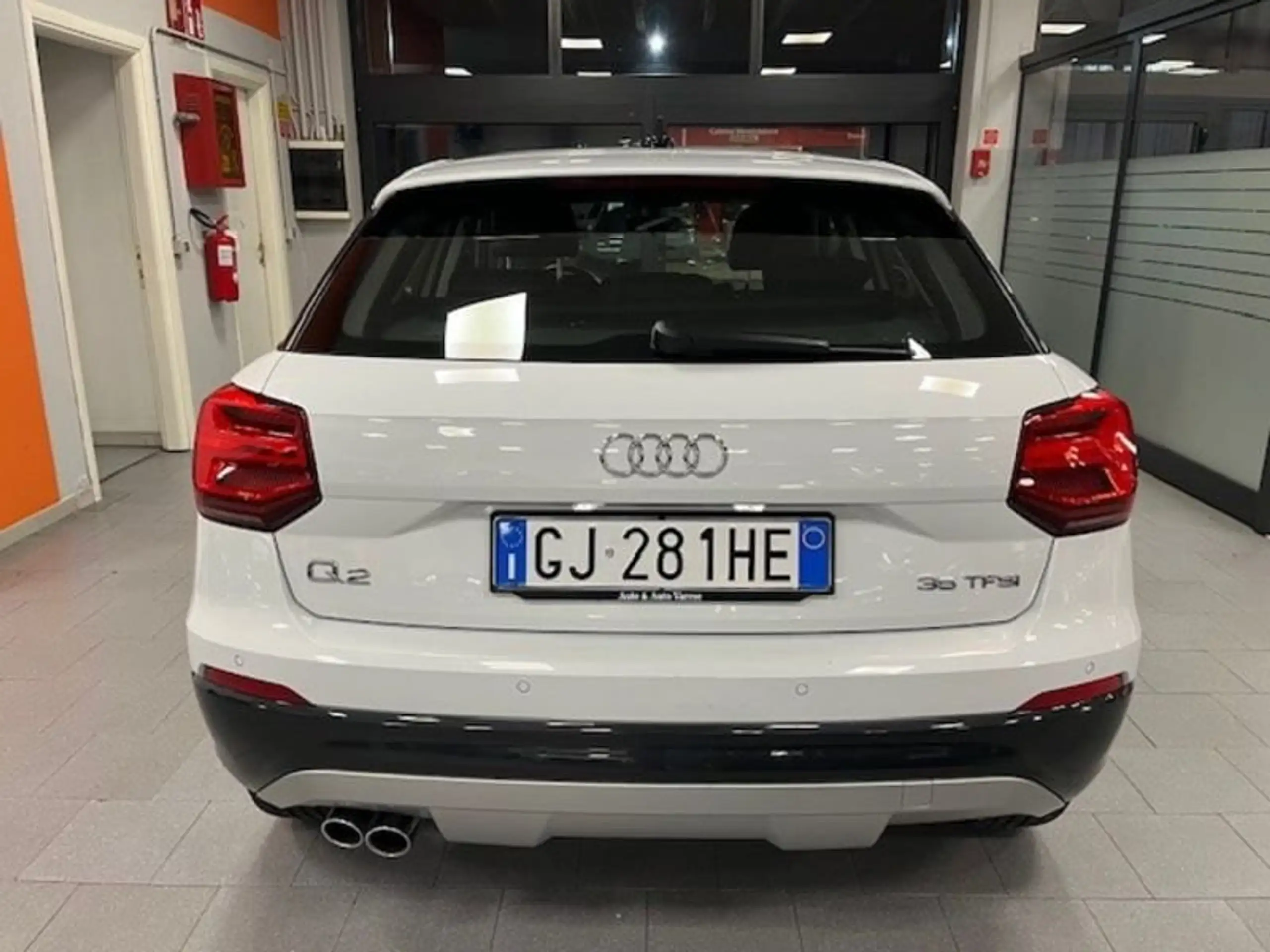 Audi - Q2