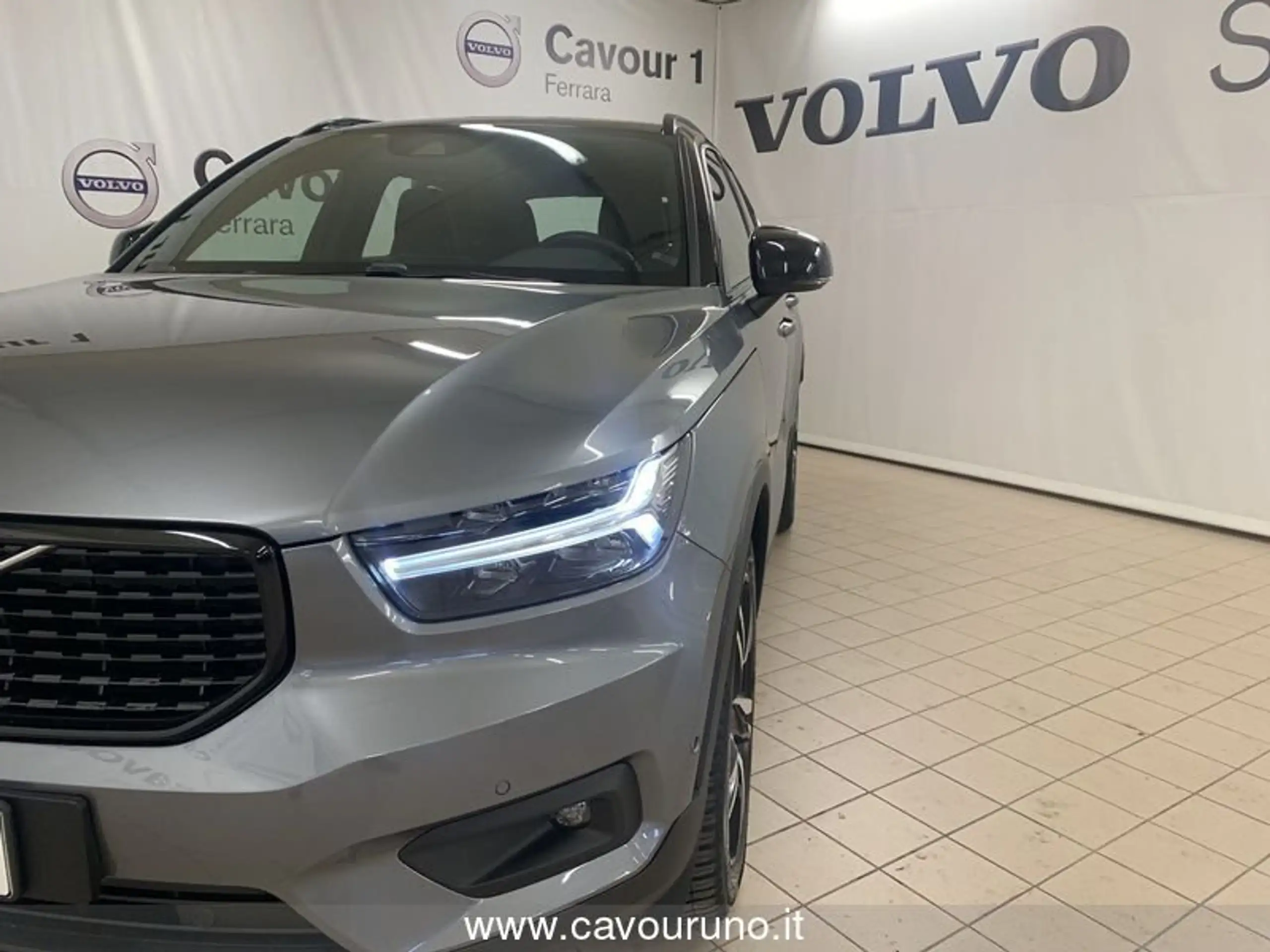 Volvo - XC40