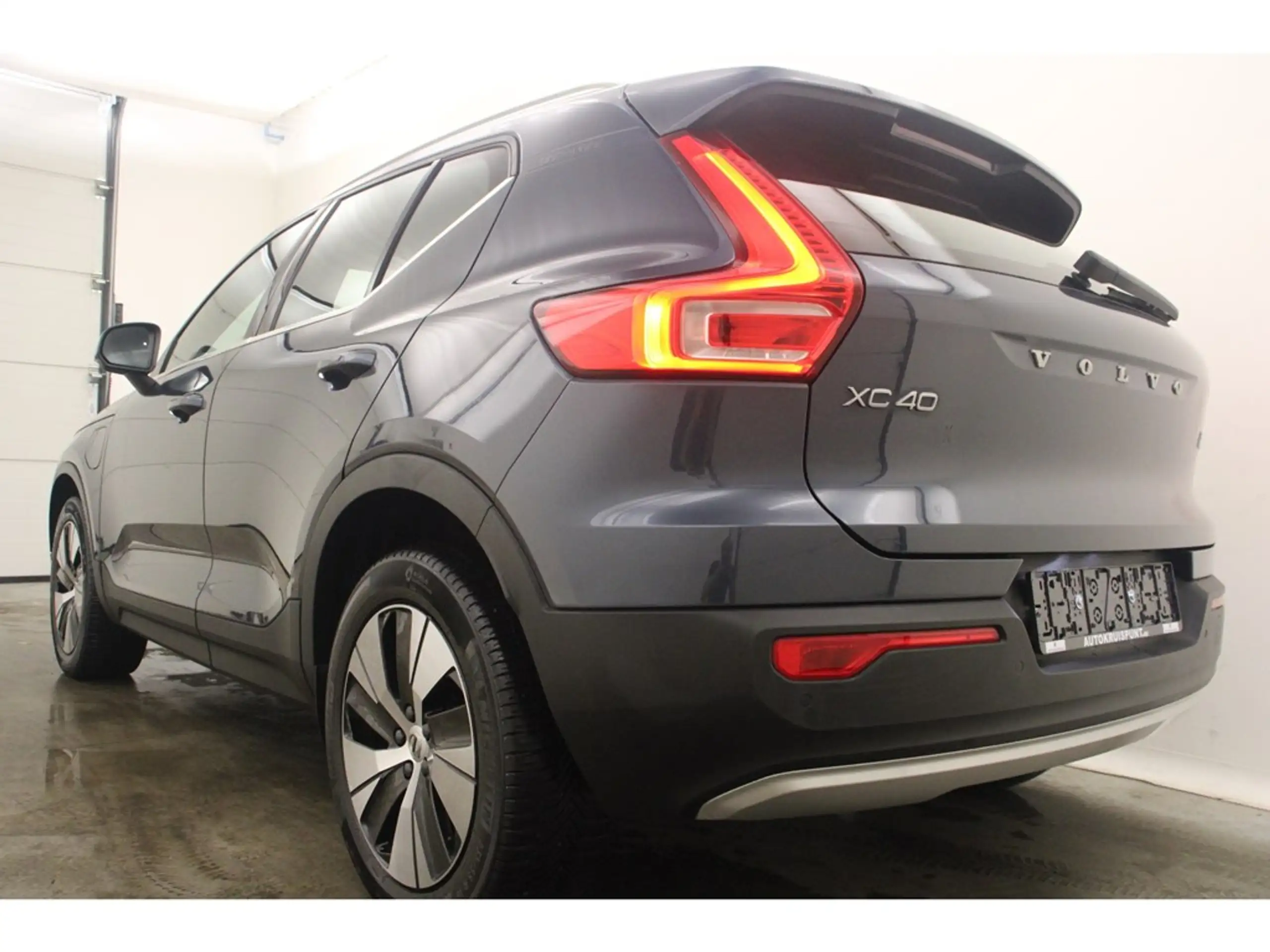 Volvo - XC40