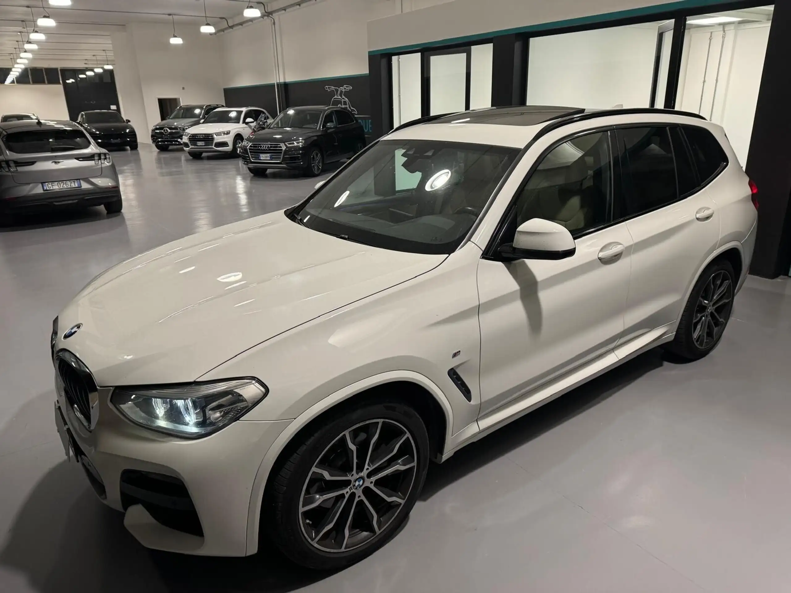 BMW - X3