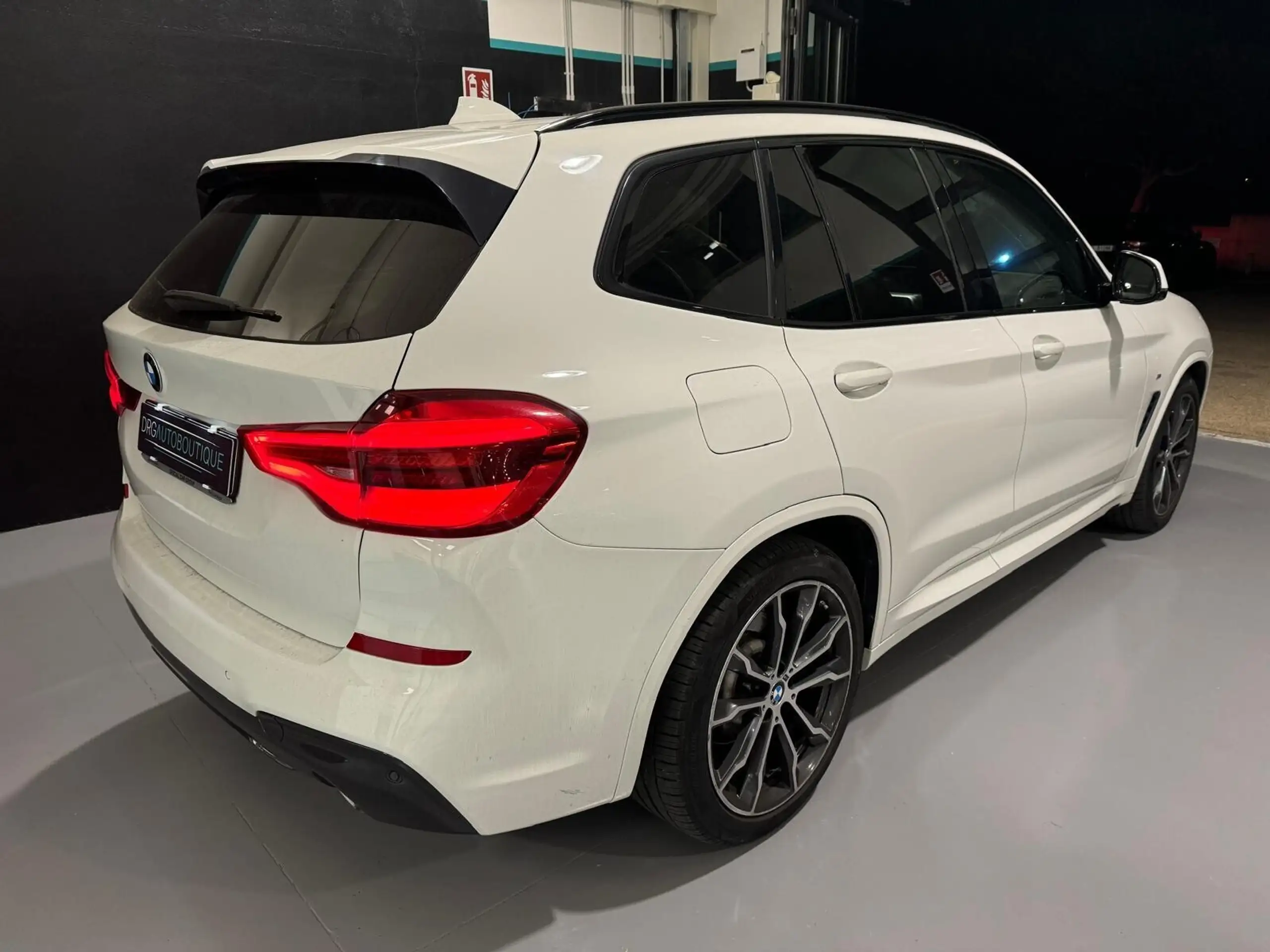 BMW - X3