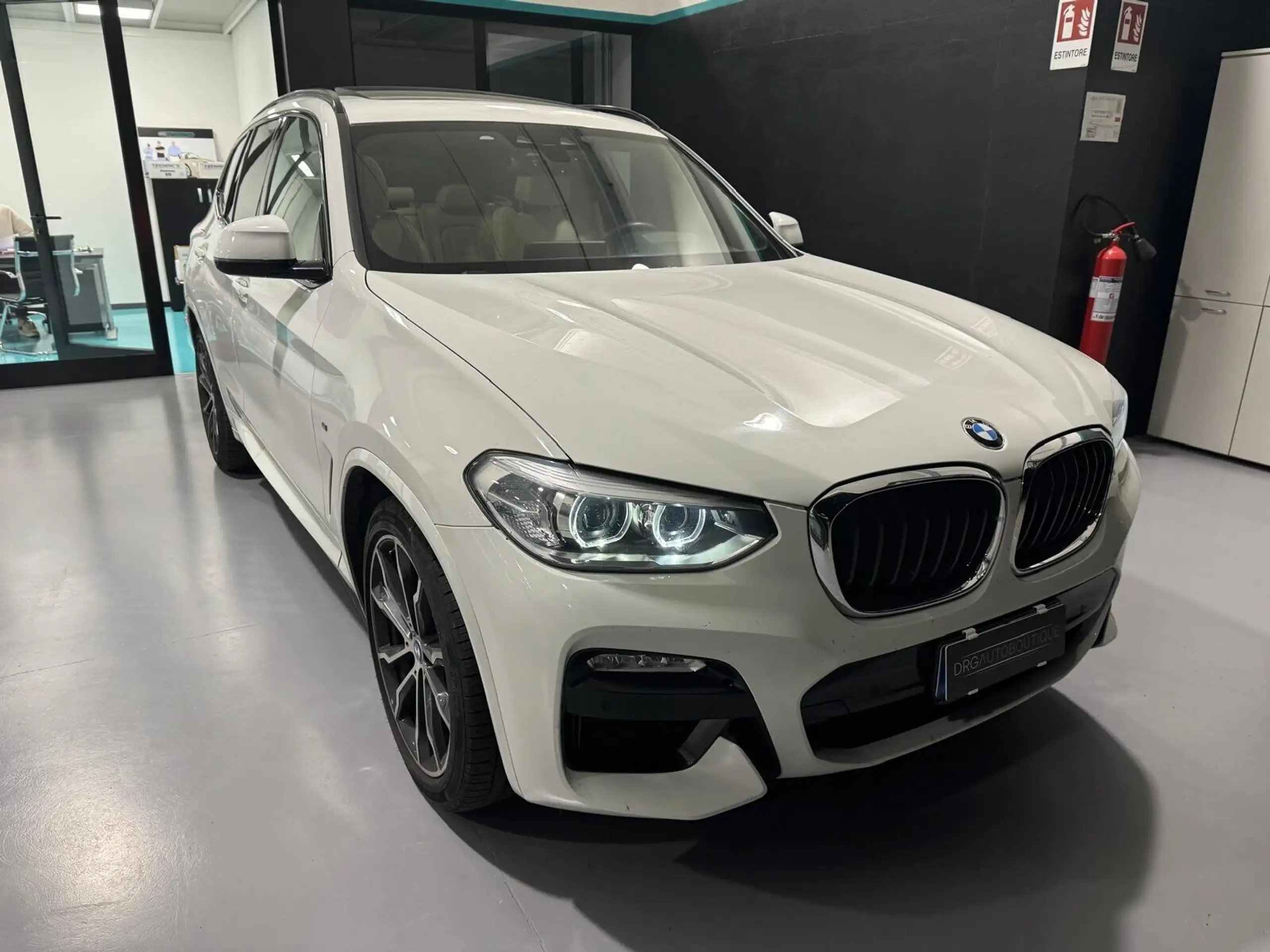 BMW - X3