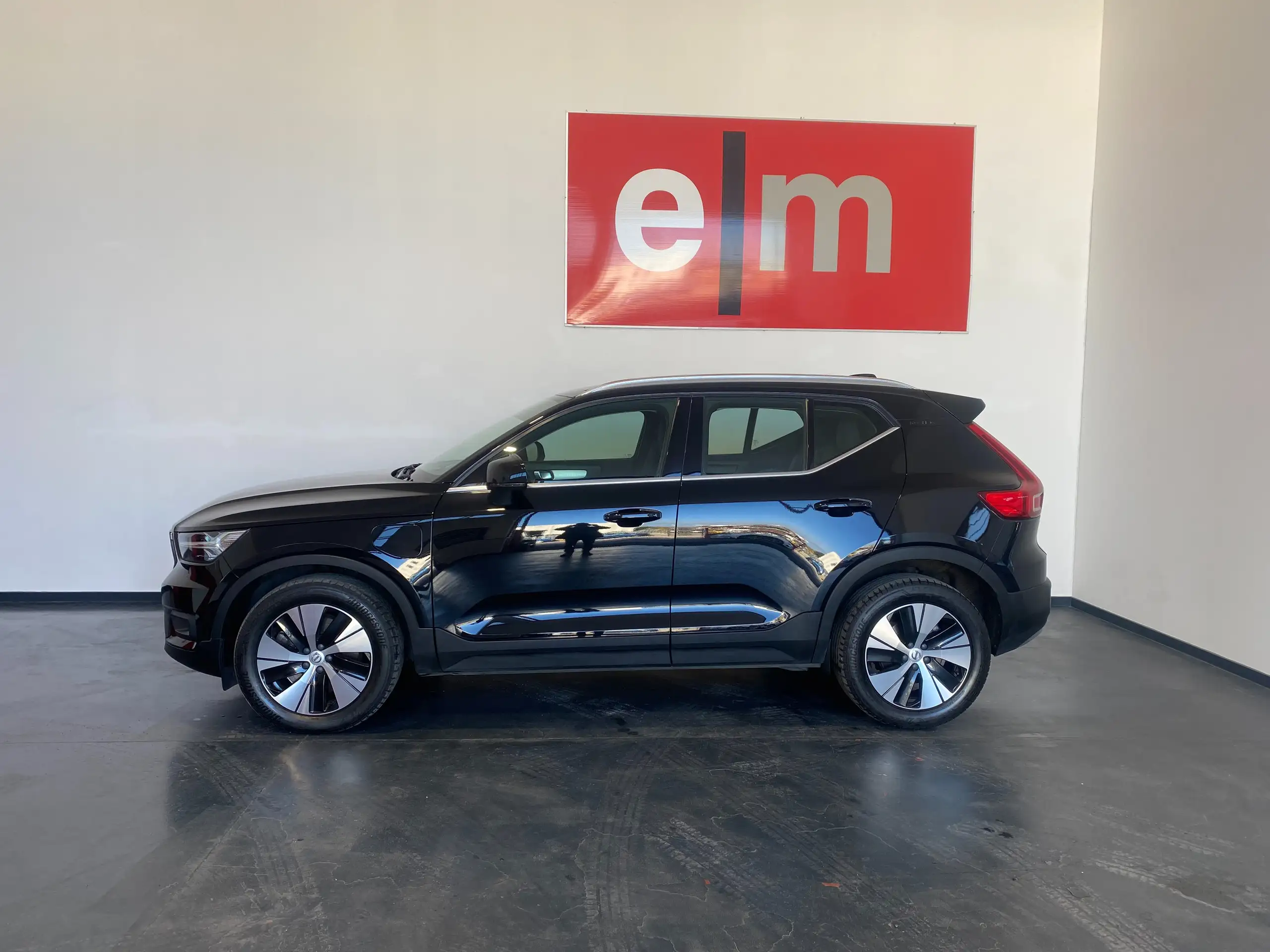 Volvo - XC40