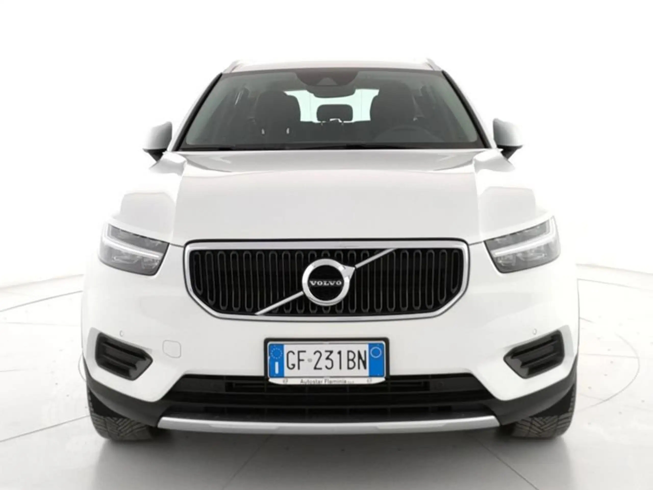 Volvo - XC40