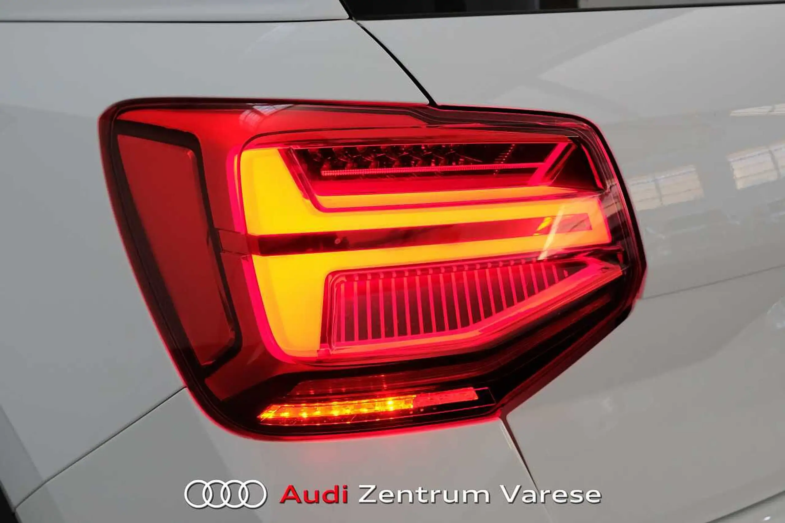 Audi - Q2