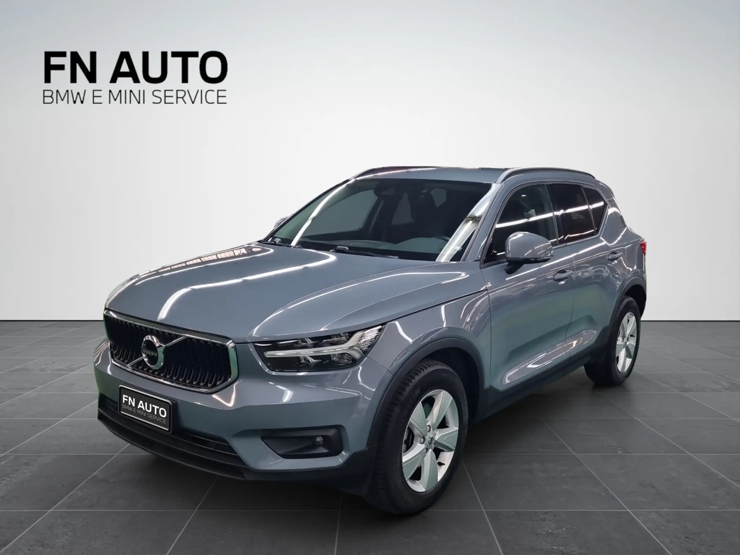 Volvo - XC40