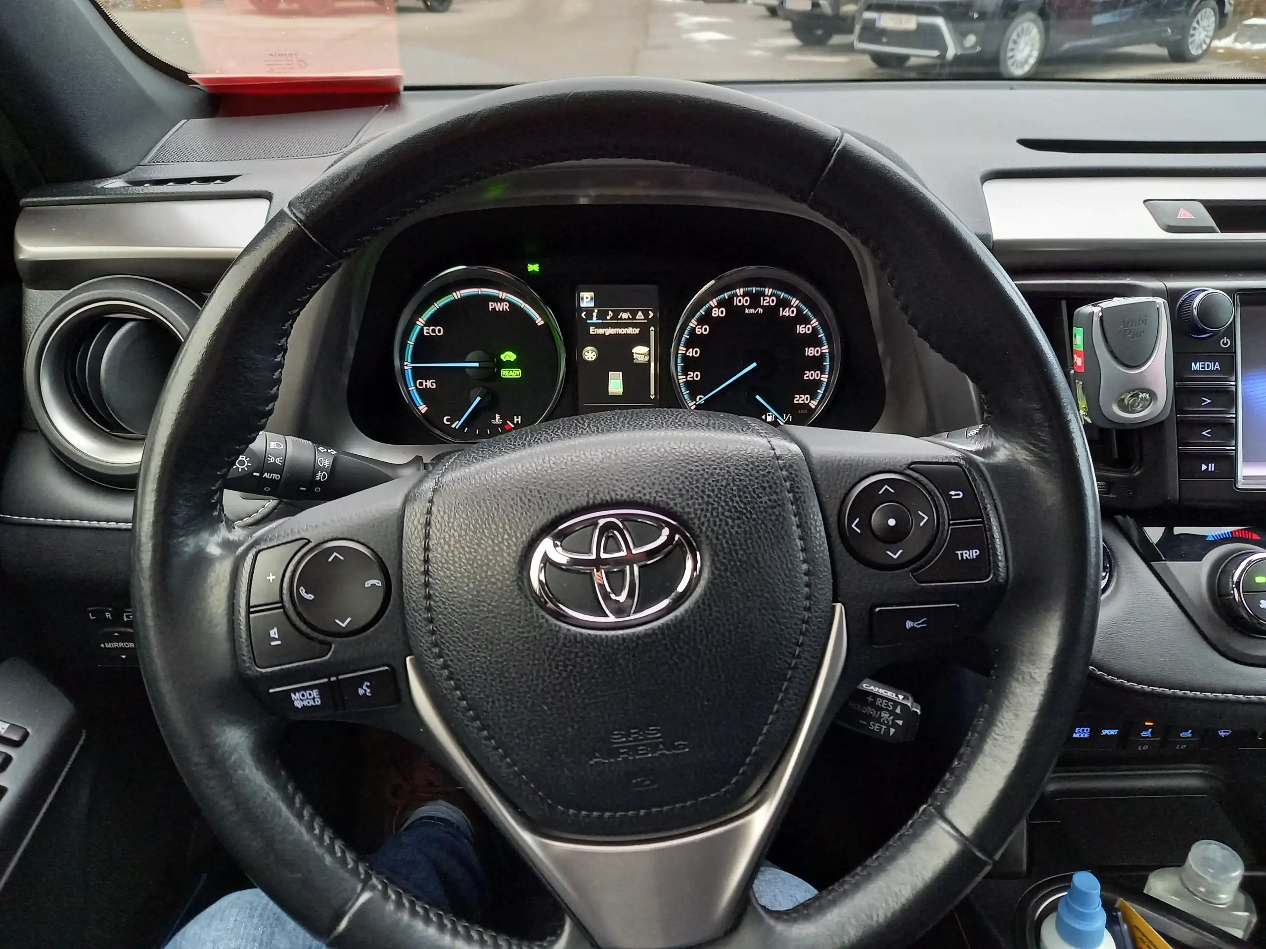 Toyota - RAV 4