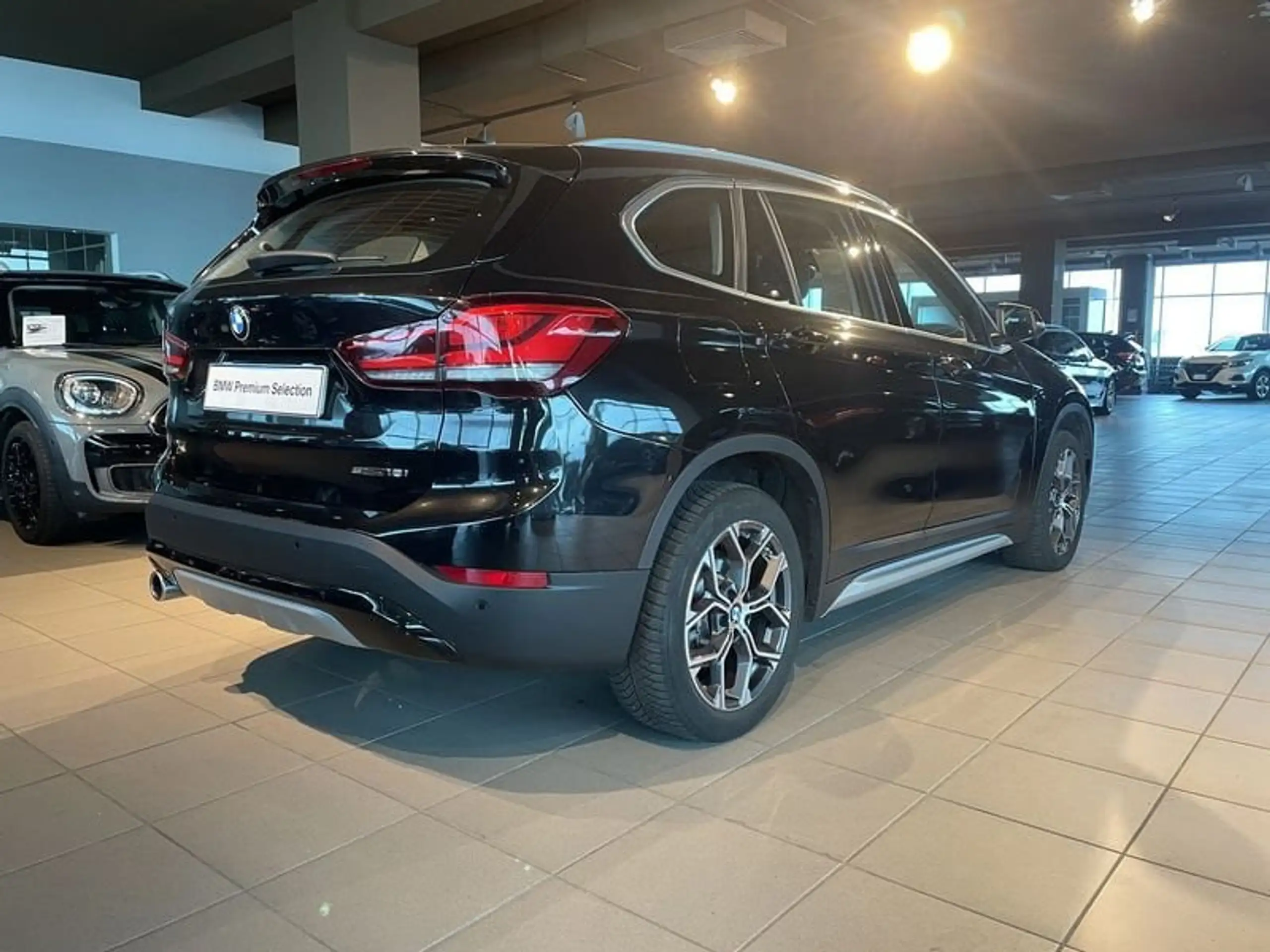 BMW - X1