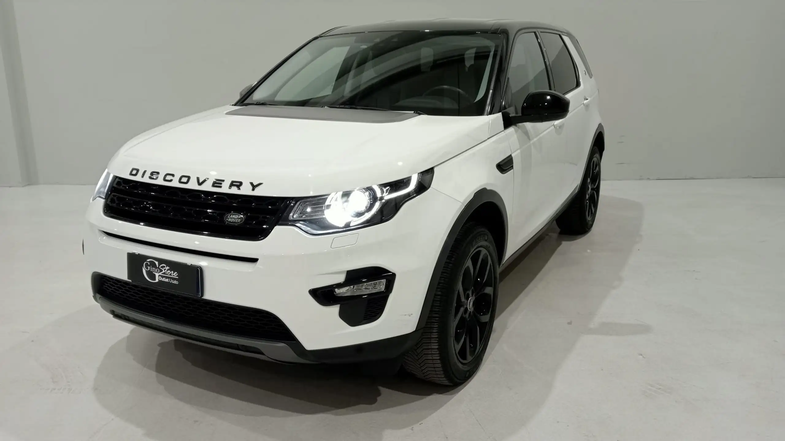 Land Rover - Discovery Sport