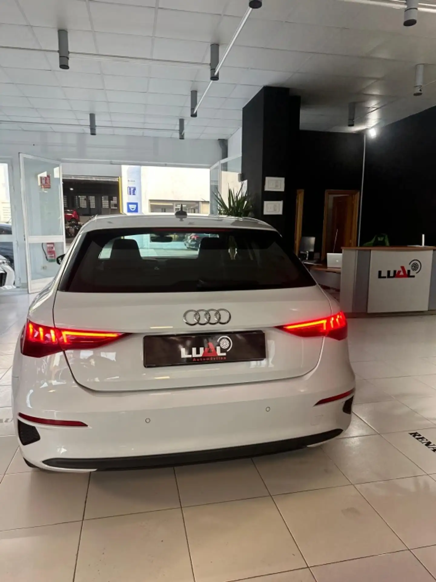 Audi - A3