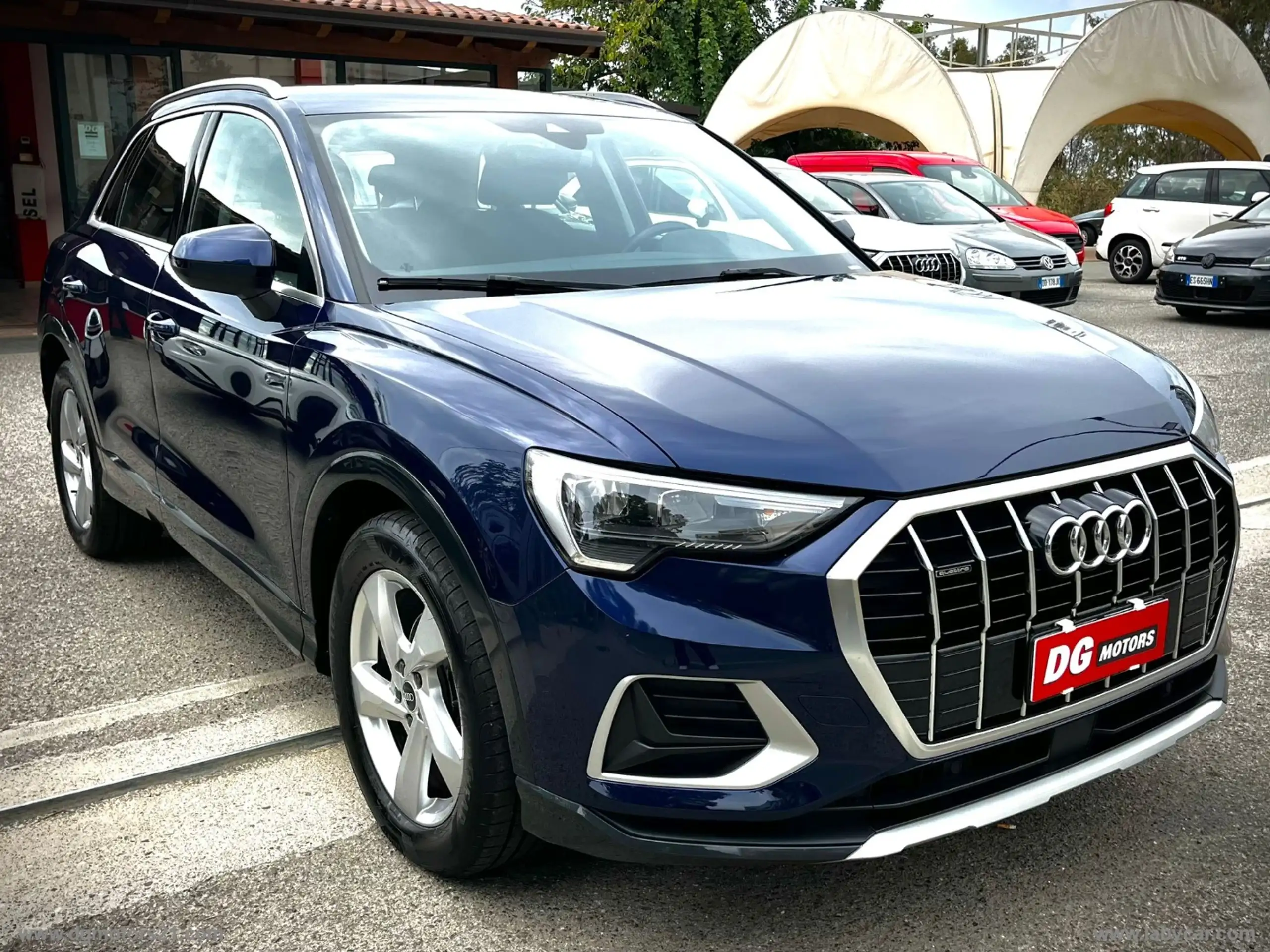 Audi - Q3