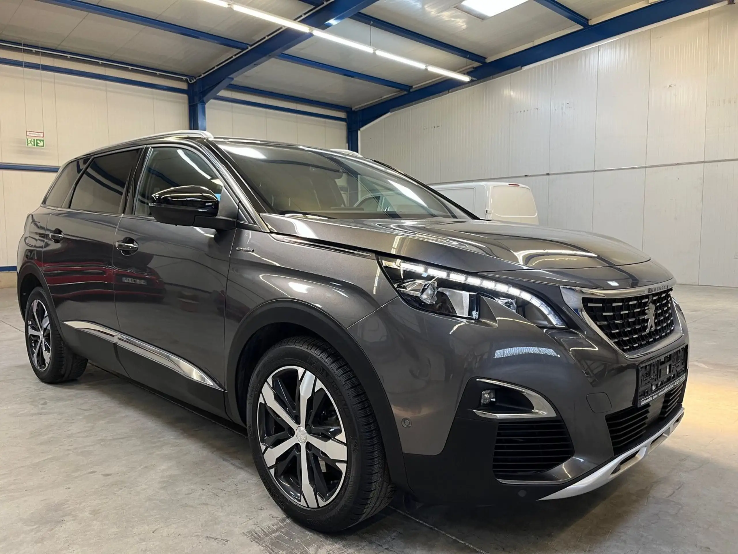 Peugeot 5008 2019