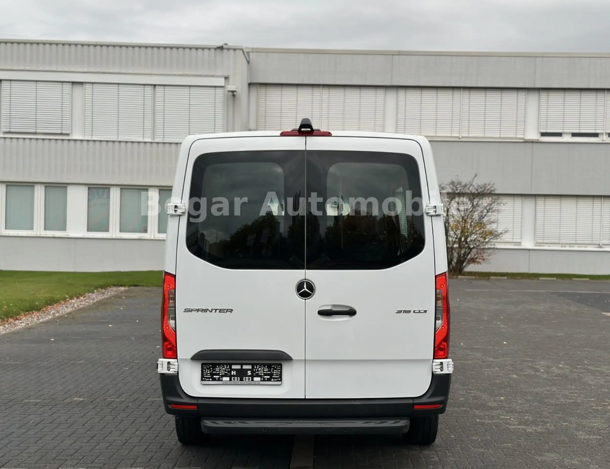 Mercedes-Benz - Sprinter