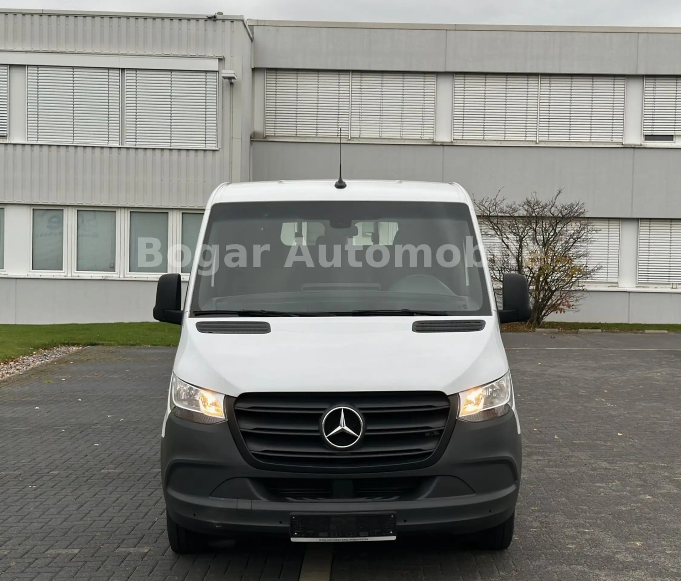 Mercedes-Benz - Sprinter