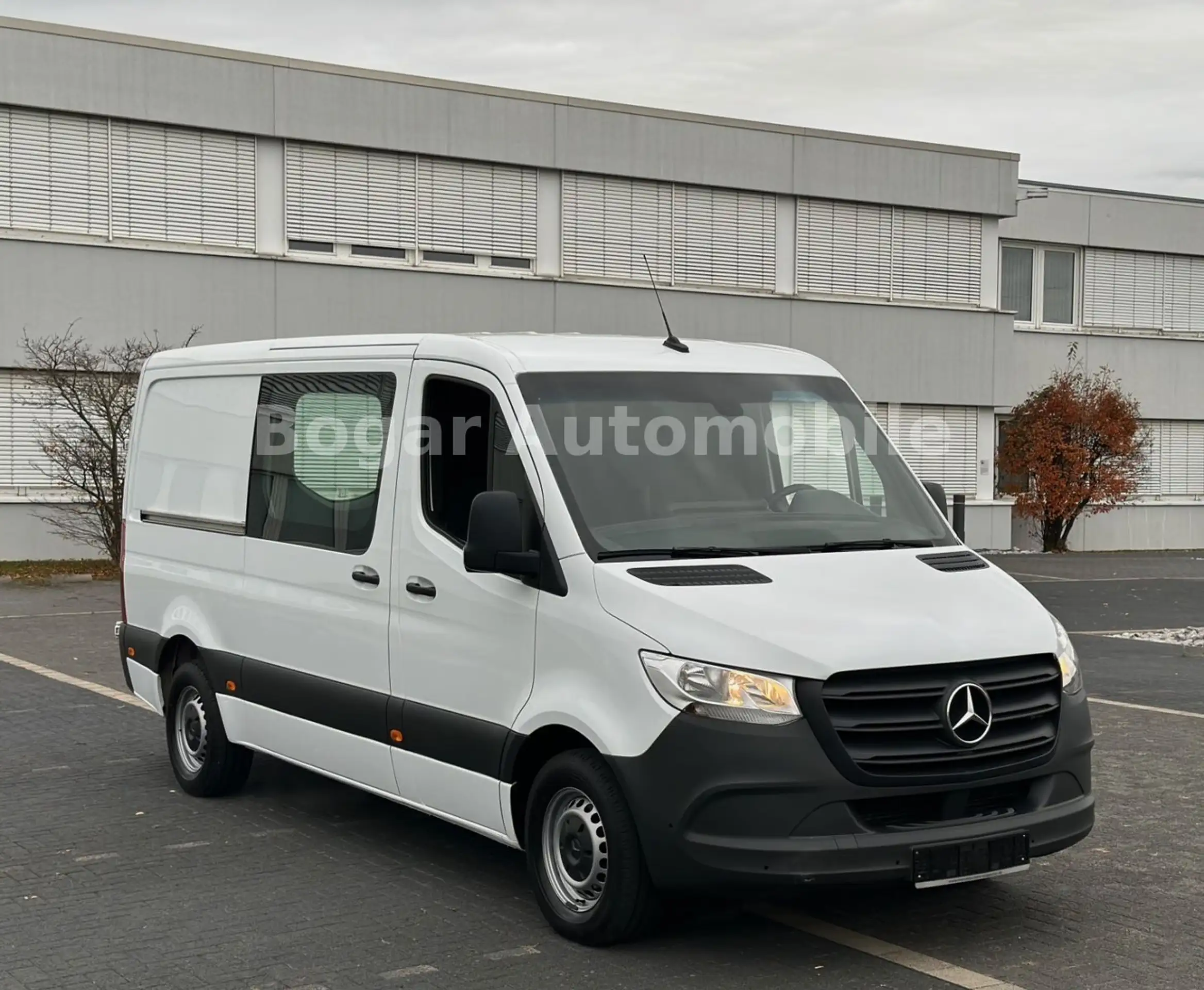 Mercedes-Benz - Sprinter