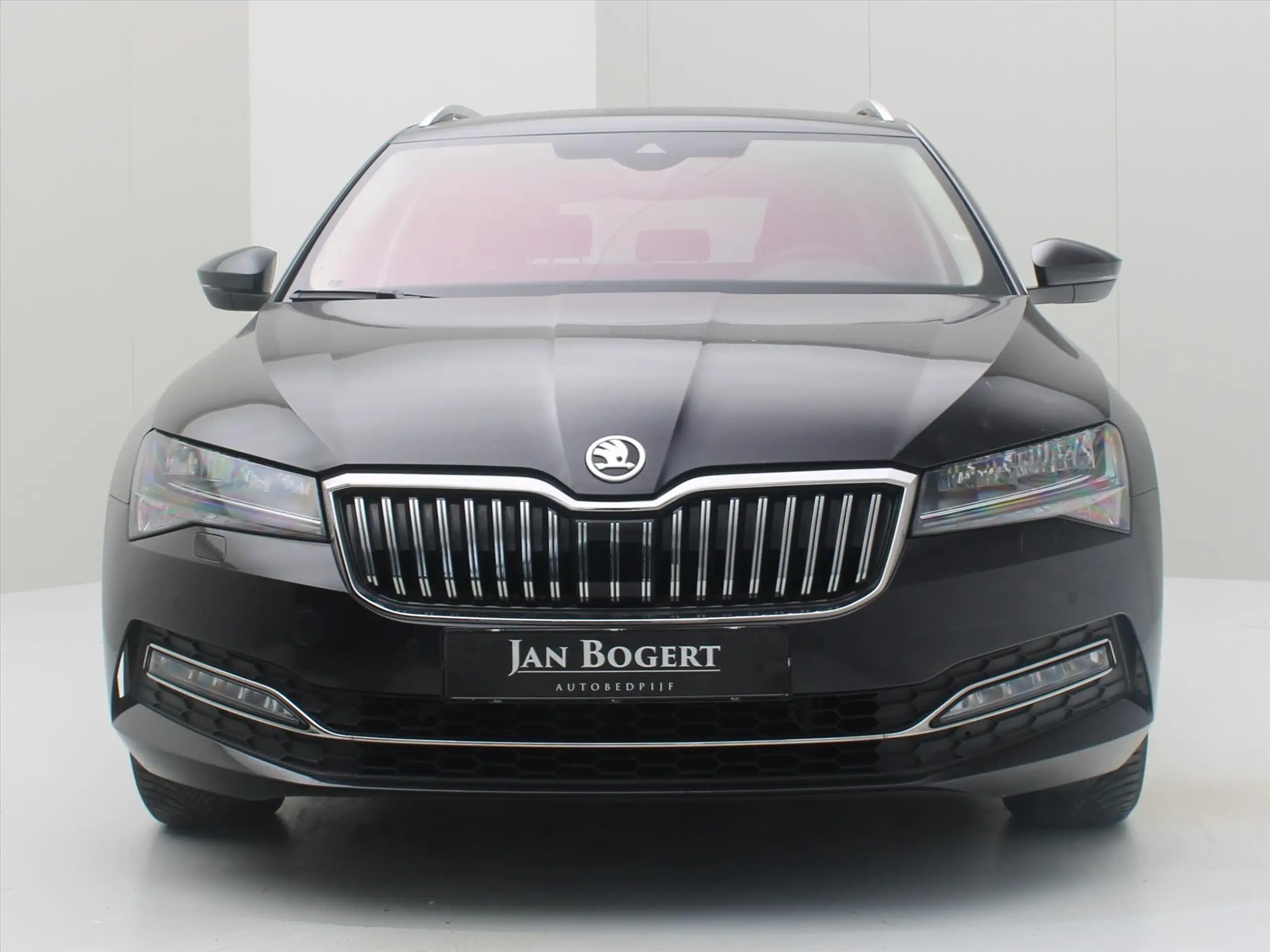 Skoda - Superb